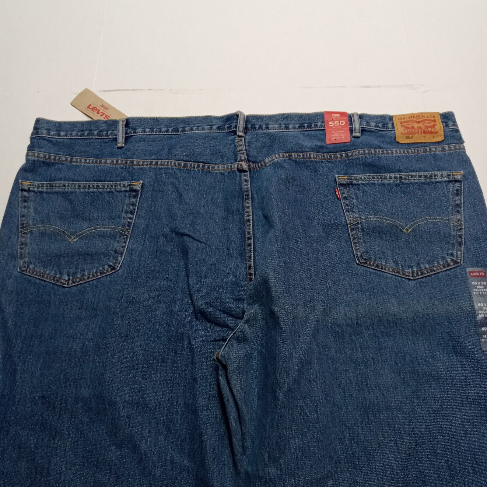 Levi's Levi's 550 Relaxed Jeans Men’s Size 60x30 Blue Loose Tapered Size US 44 / EU 60 - 8 Thumbnail