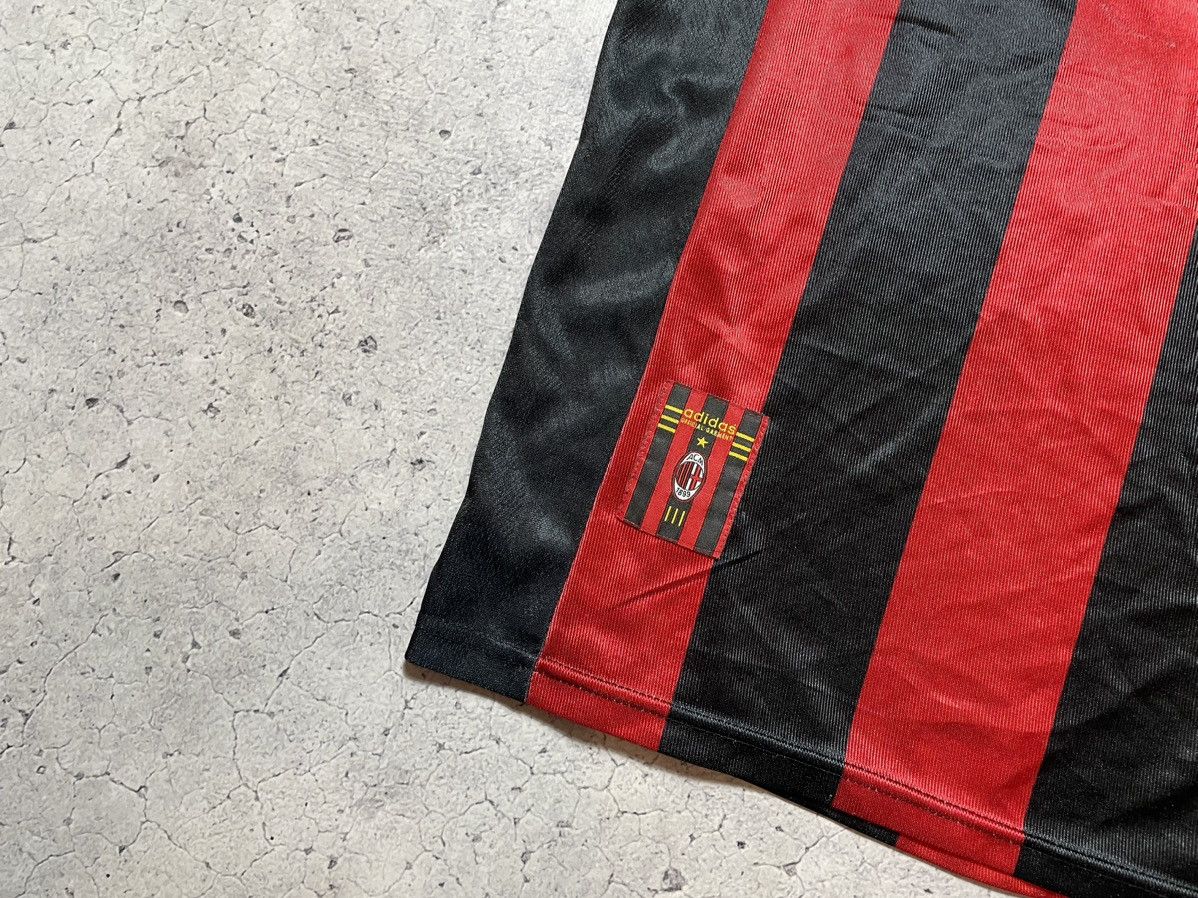 Adidas Vintage Retro Adidas FC Milan 1999 Football Jersey Size US S / EU 44-46 / 1 - 5 Thumbnail