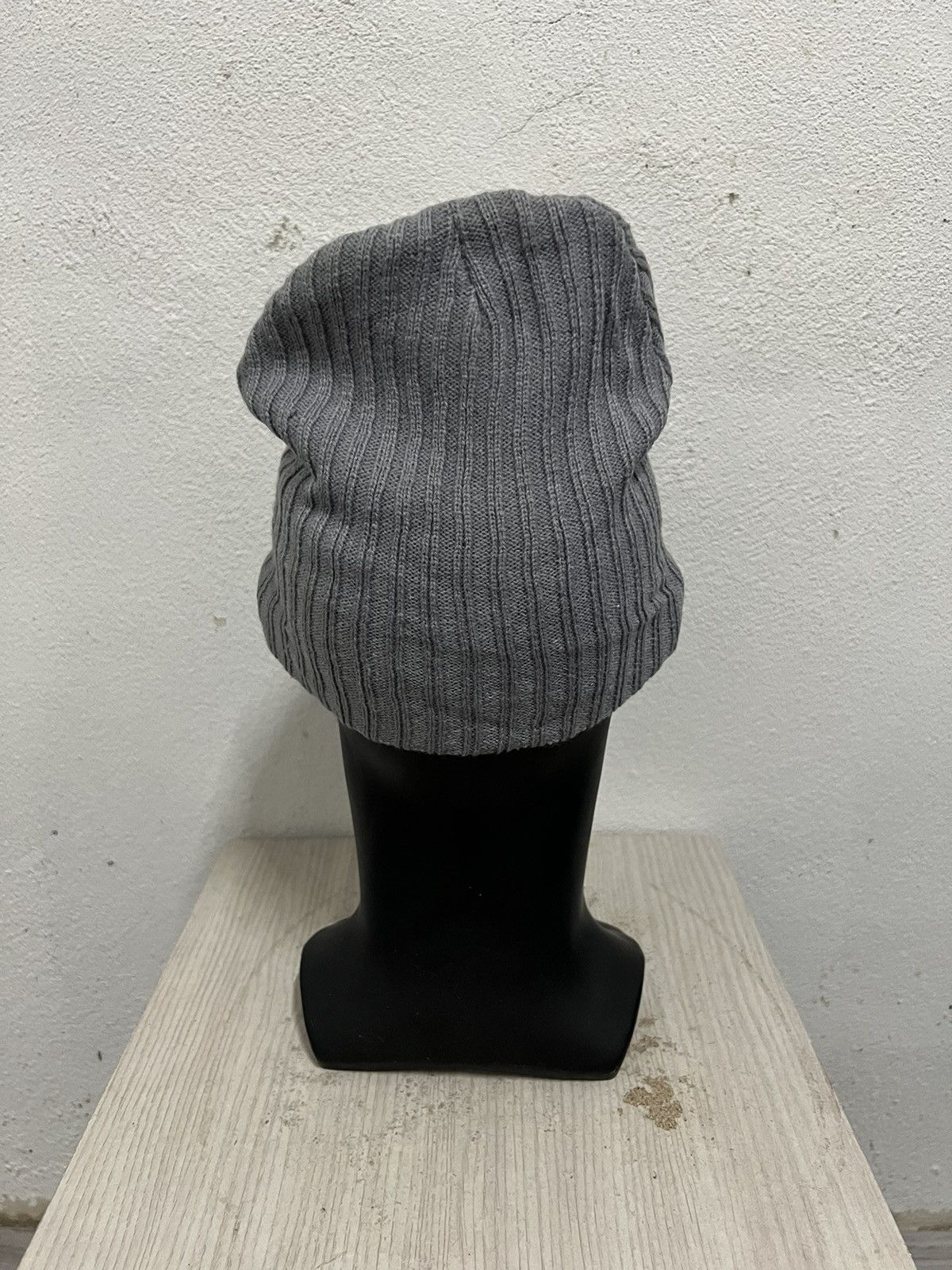 Emporio Armani Vintage Emporio Armani Beanie Hat Size ONE SIZE - 5 Thumbnail