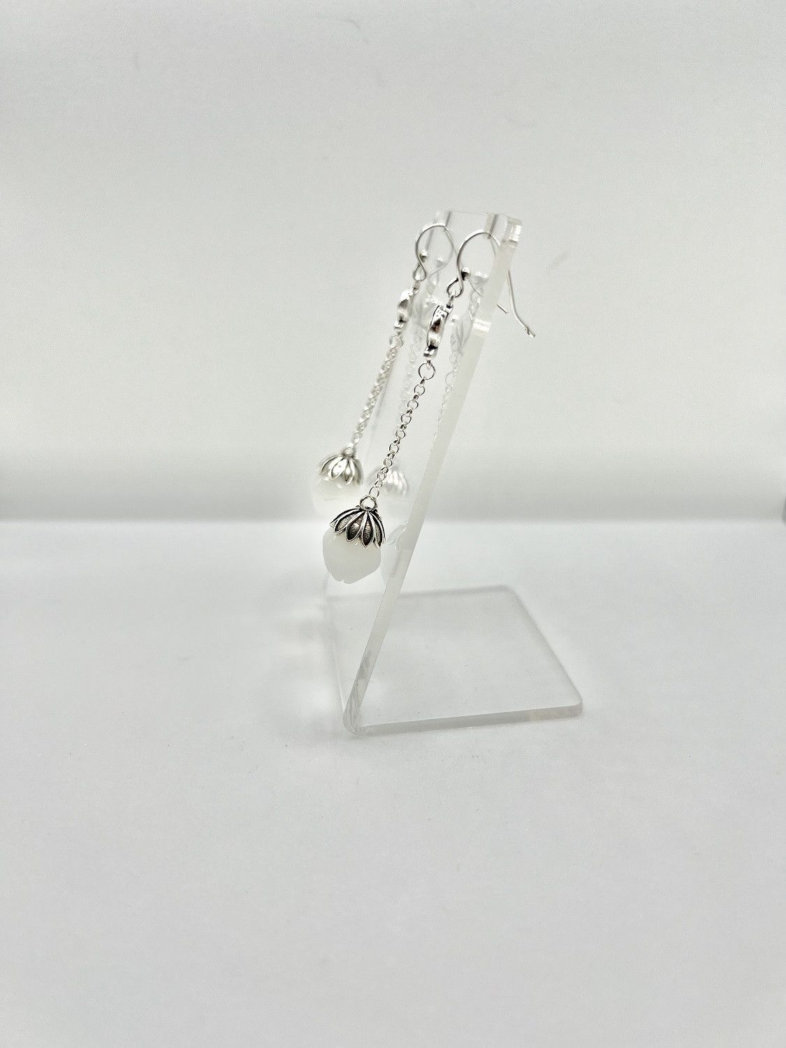Jewelry White Jade Silver Dangle Earrings Size ONE SIZE - 2 Thumbnail