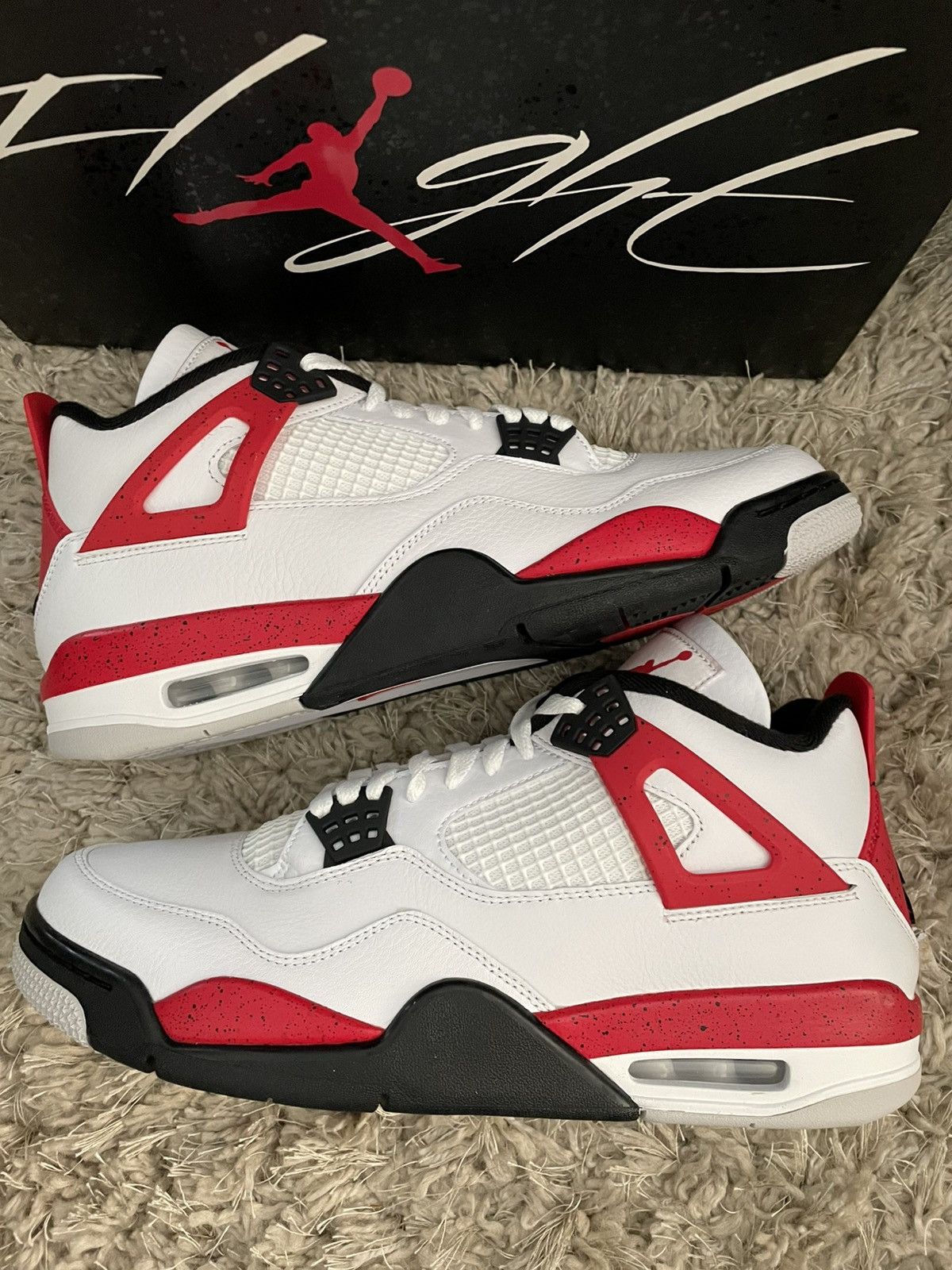 Jordan Brand Jordan 4 Red Cement Size US 11 / EU 44 - 2 Thumbnail