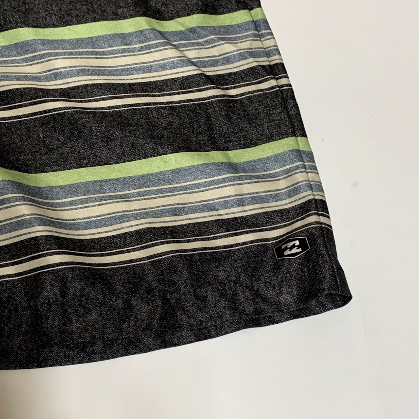 Billabong Billabong for Land and Water Platinum Stretch Swim Trunks Bottom Mens 34 Camouflage Multicolor 89% Polyester 11% Spandex Stretch Recreational Size US 34 / EU 50 - 7 Thumbnail