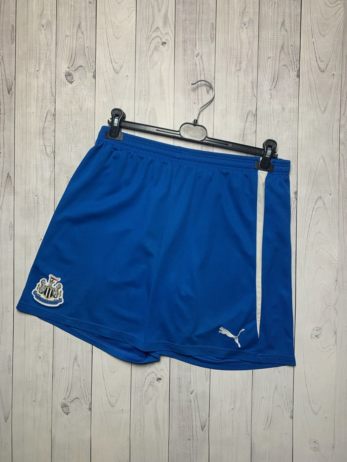 Puma × Vintage Vintage puma New Castle United soccer shorts blue rare M Size US 32 / EU 48 - 1 Thumbnail