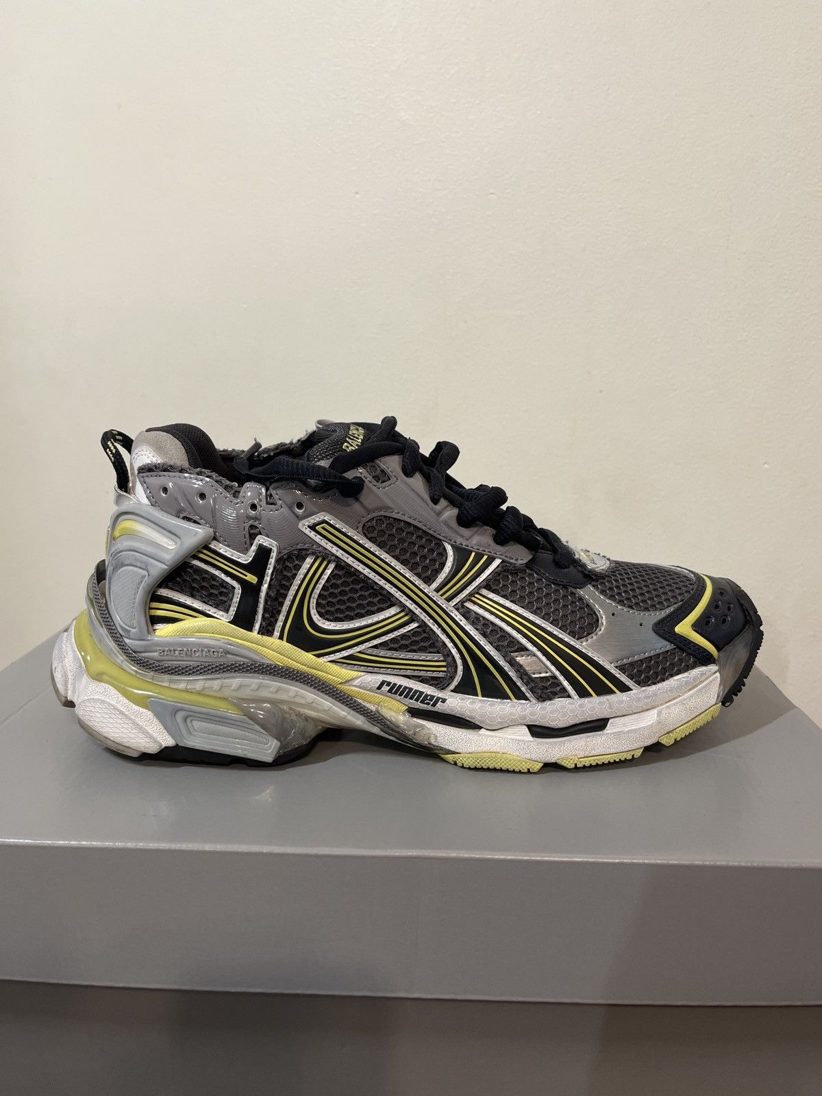 Balenciaga Runners in Gray/Yellow Size US 10 / EU 43 - 10 Thumbnail