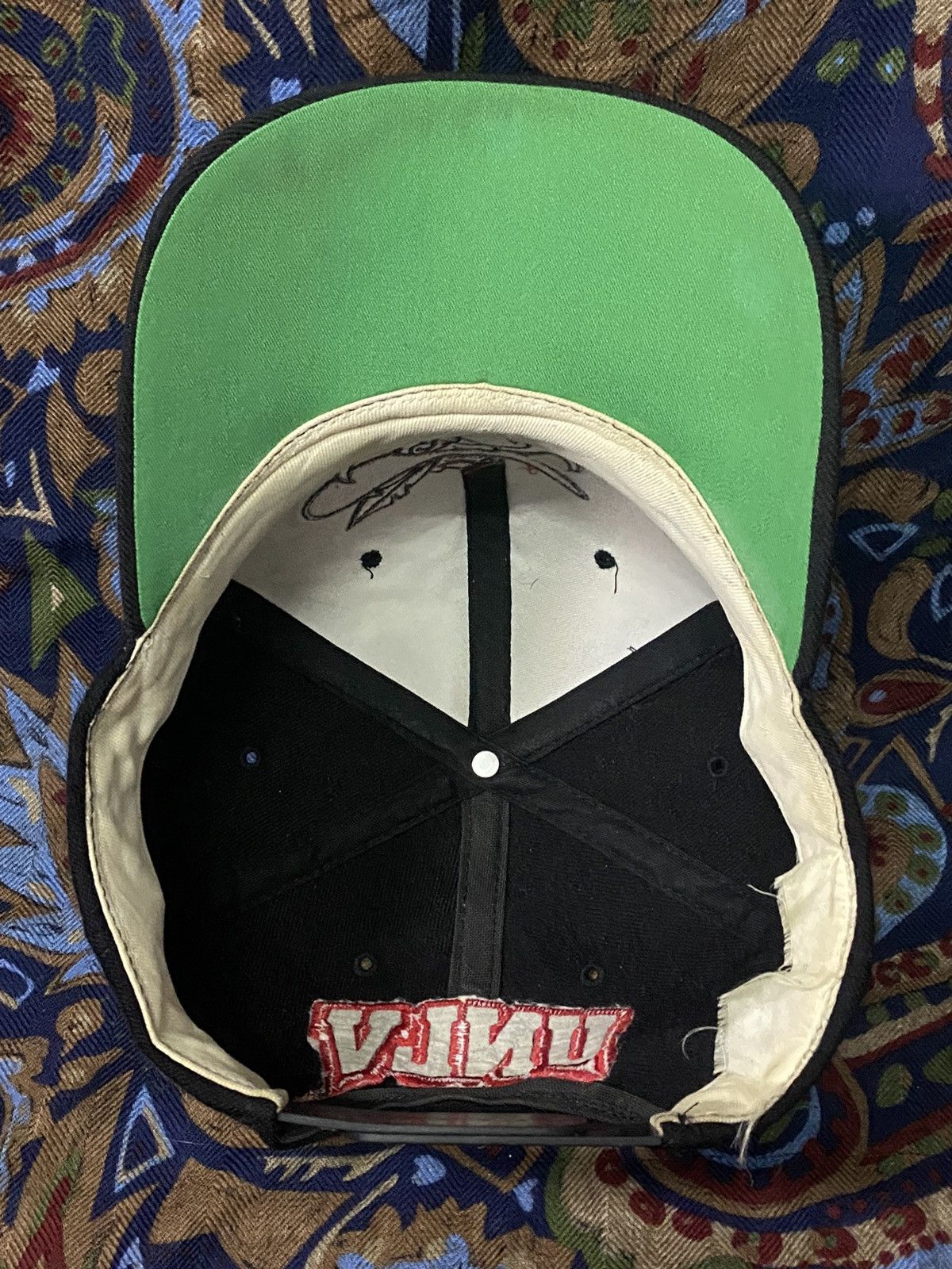 NBA RARE REBELS UNLV VINTANGE 90’s BASKETBALL UNIVERSITY Size ONE SIZE - 7 Thumbnail
