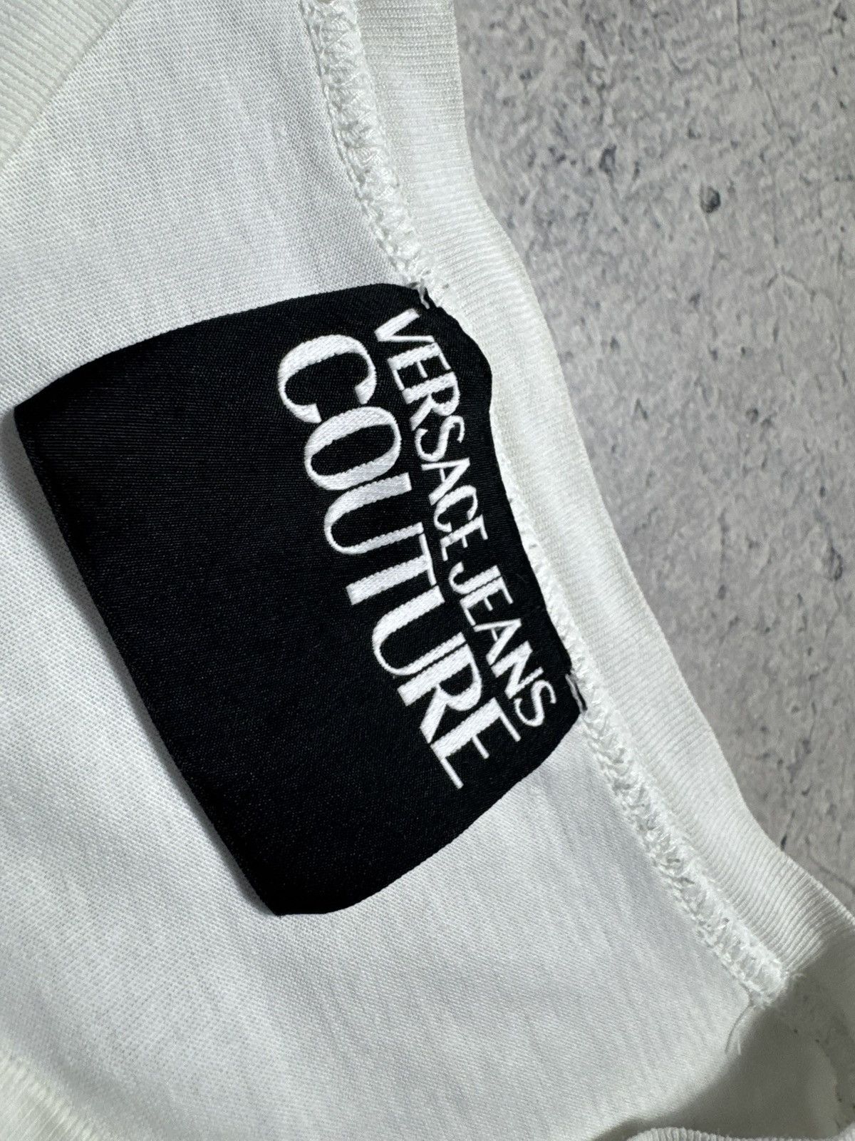 Versace Jeans Couture Versace Jeans Couture White Luxury Big Logo T-Shirt Size L Size US L / EU 52-54 / 3 - 5 Thumbnail