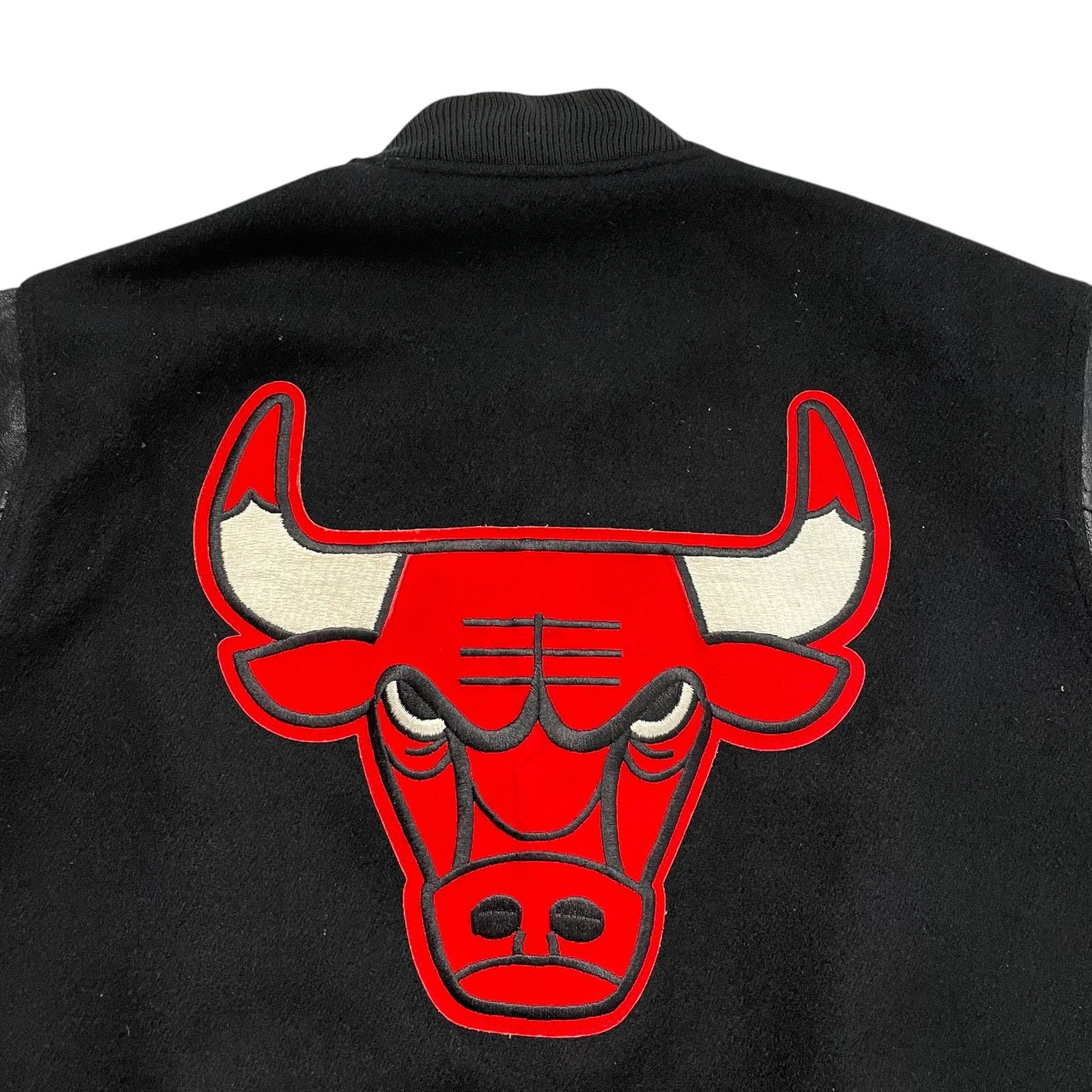 NBA VTG 90s CHICAGO BULLS CHALK LINE VARSITY JACKET WOOL BLACK L Size US L / EU 52-54 / 3 - 3 Thumbnail
