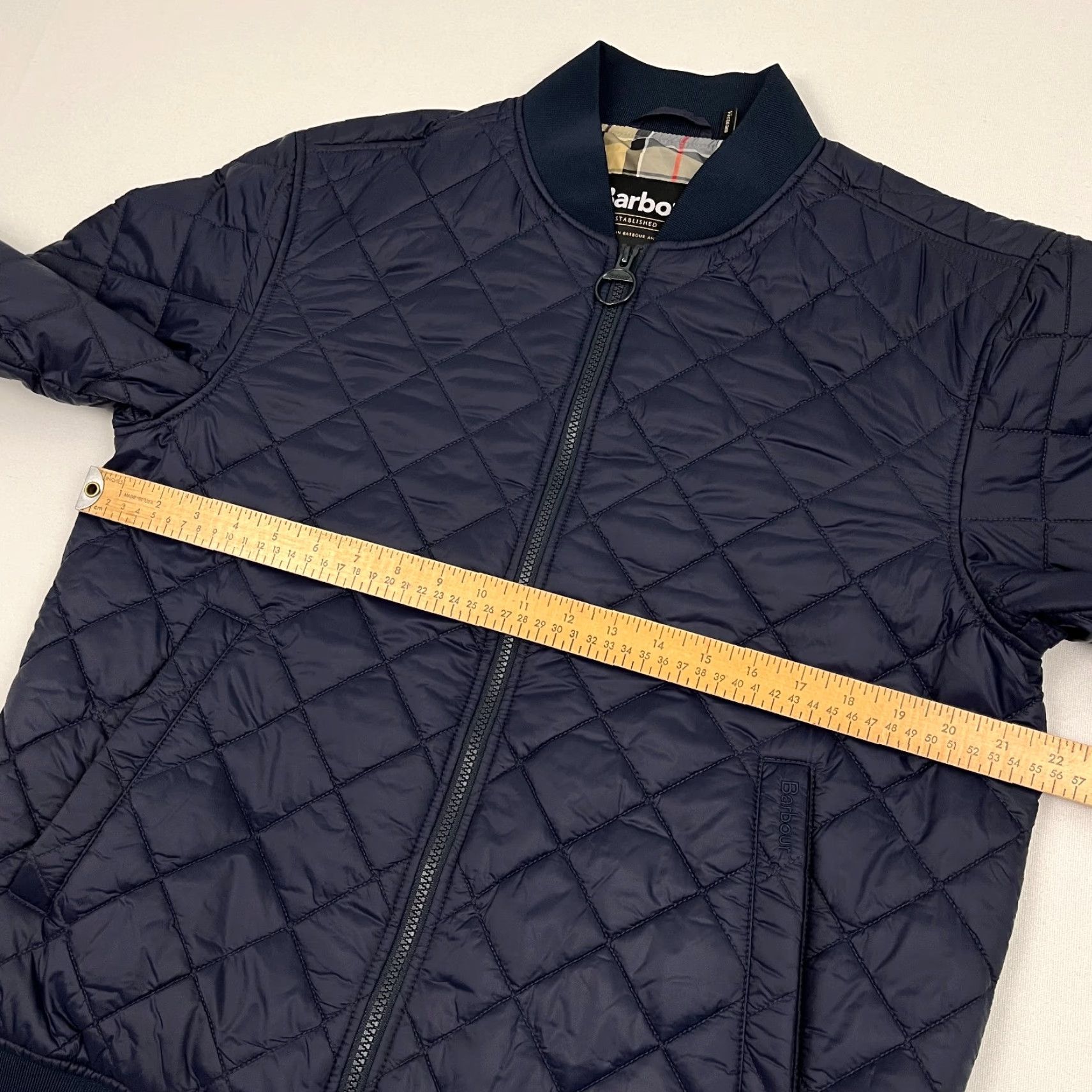 Barbour **Barbour Galento Quilted Mens M Blue Full Zip Bomber Jacket** User: Barbour Galento Quilted Mens M Blue Full Zip Bomber Jacket Size US M / EU 48-50 / 2 - 6 Thumbnail