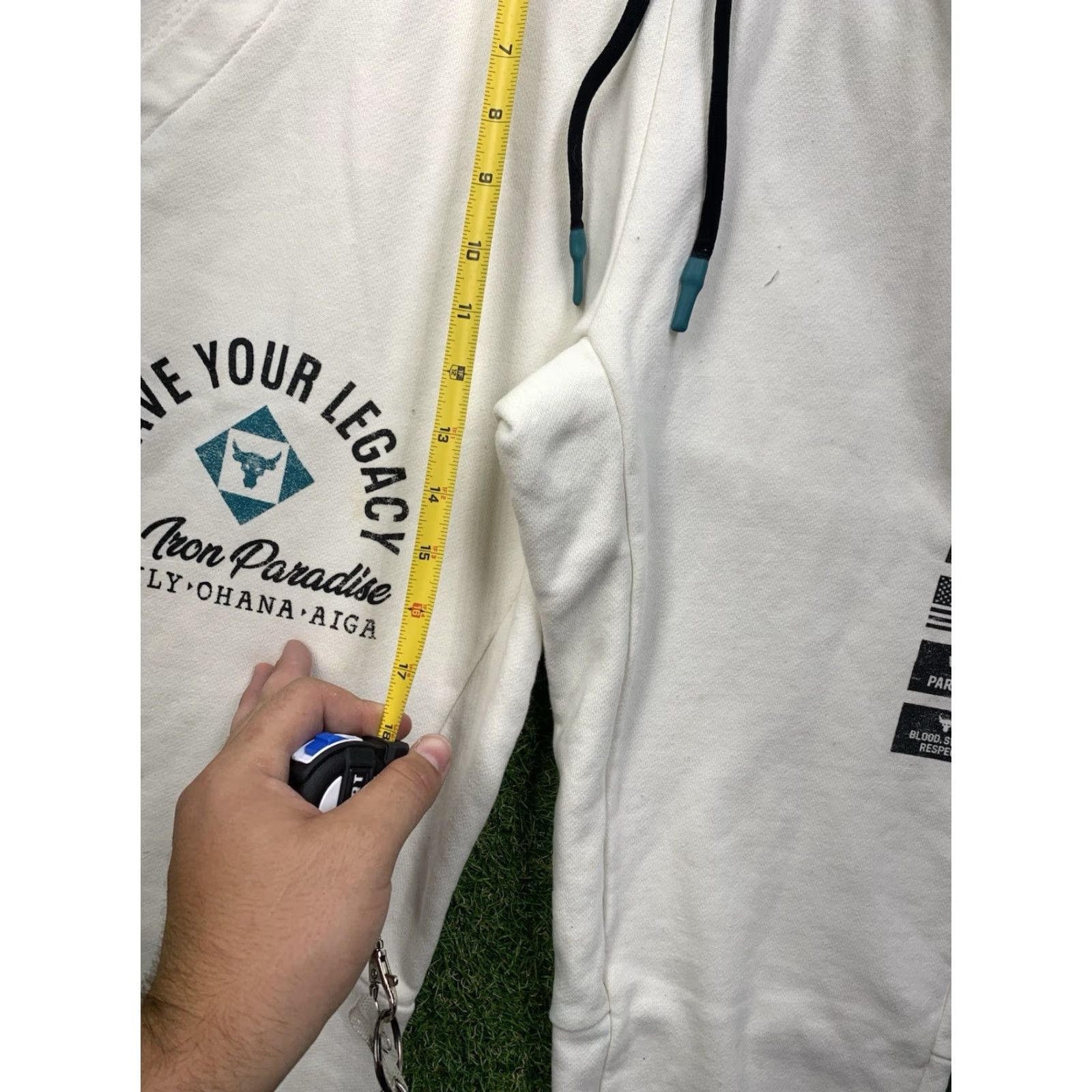 Under Armour Under Armour Project Rock Sweatpants Mens Small Stretch White Terry Gym Tapered Size US 29 - 7 Thumbnail