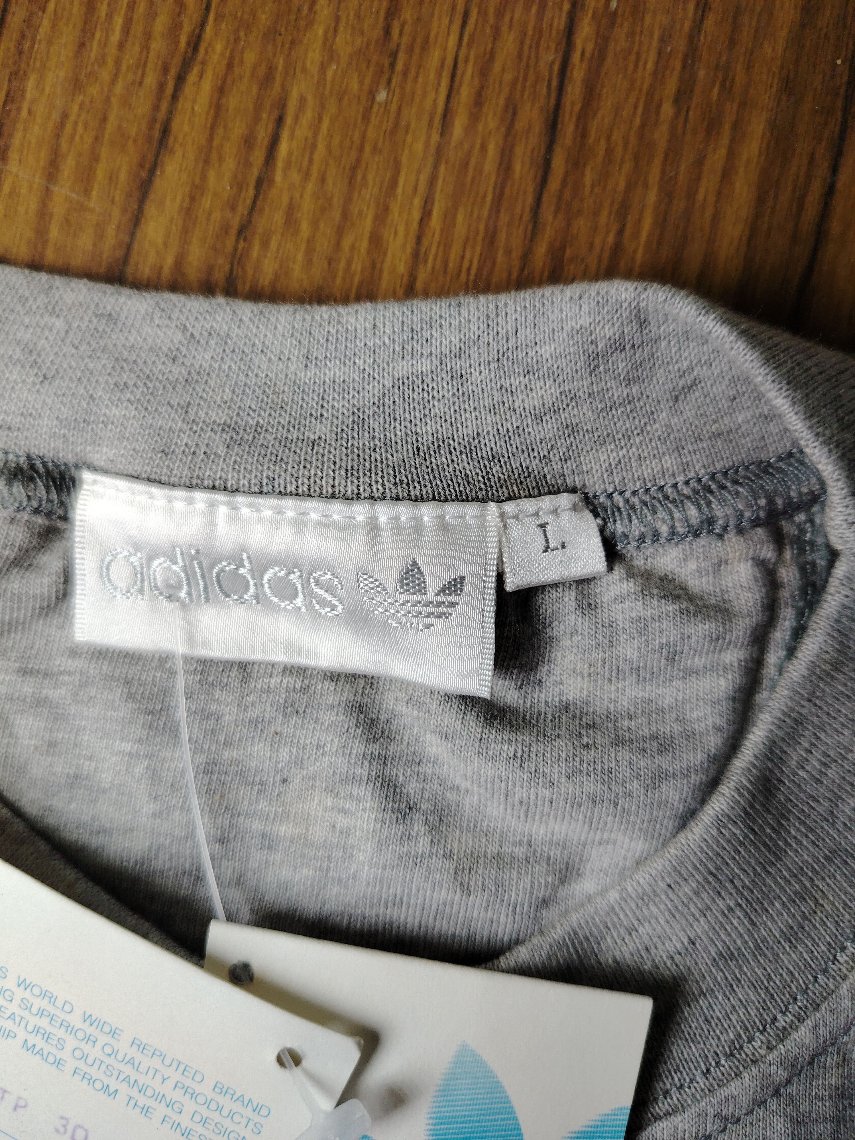 Adidas Brand‑New Adidas ATP Tour T‑Shirt Size L 90s Tennis Tour Size US L / EU 52-54 / 3 - 3 Thumbnail