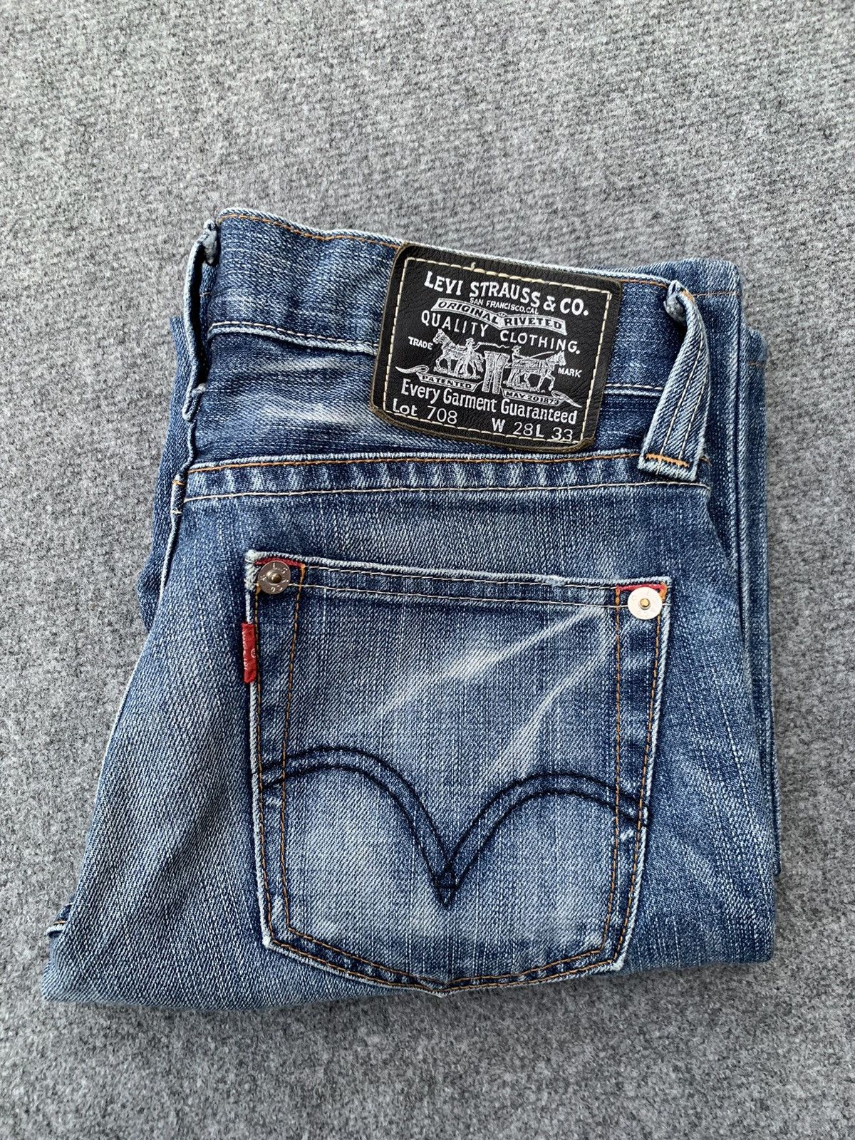 Flare Levi\