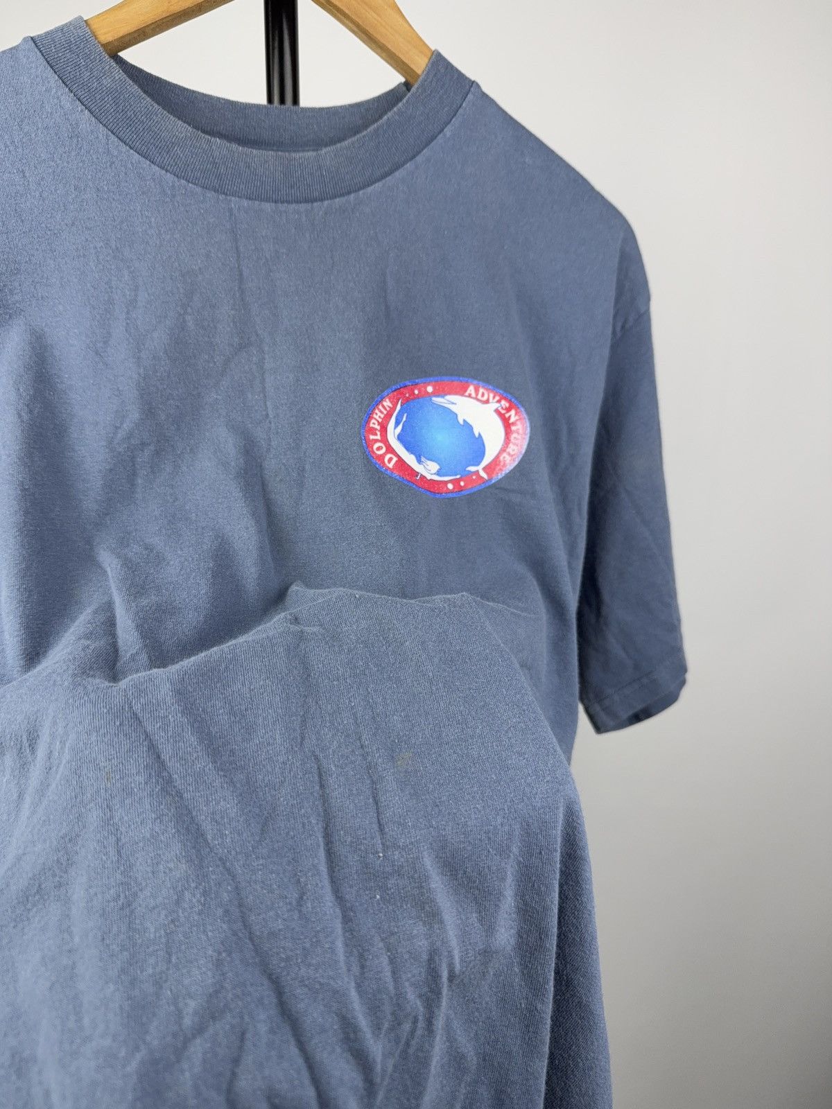 Vintage VNTG 90s Surf Nuevo Vallarta Mexico Dolphin T-Shirt Yazbek Size US L / EU 52-54 / 3 - 6 Thumbnail