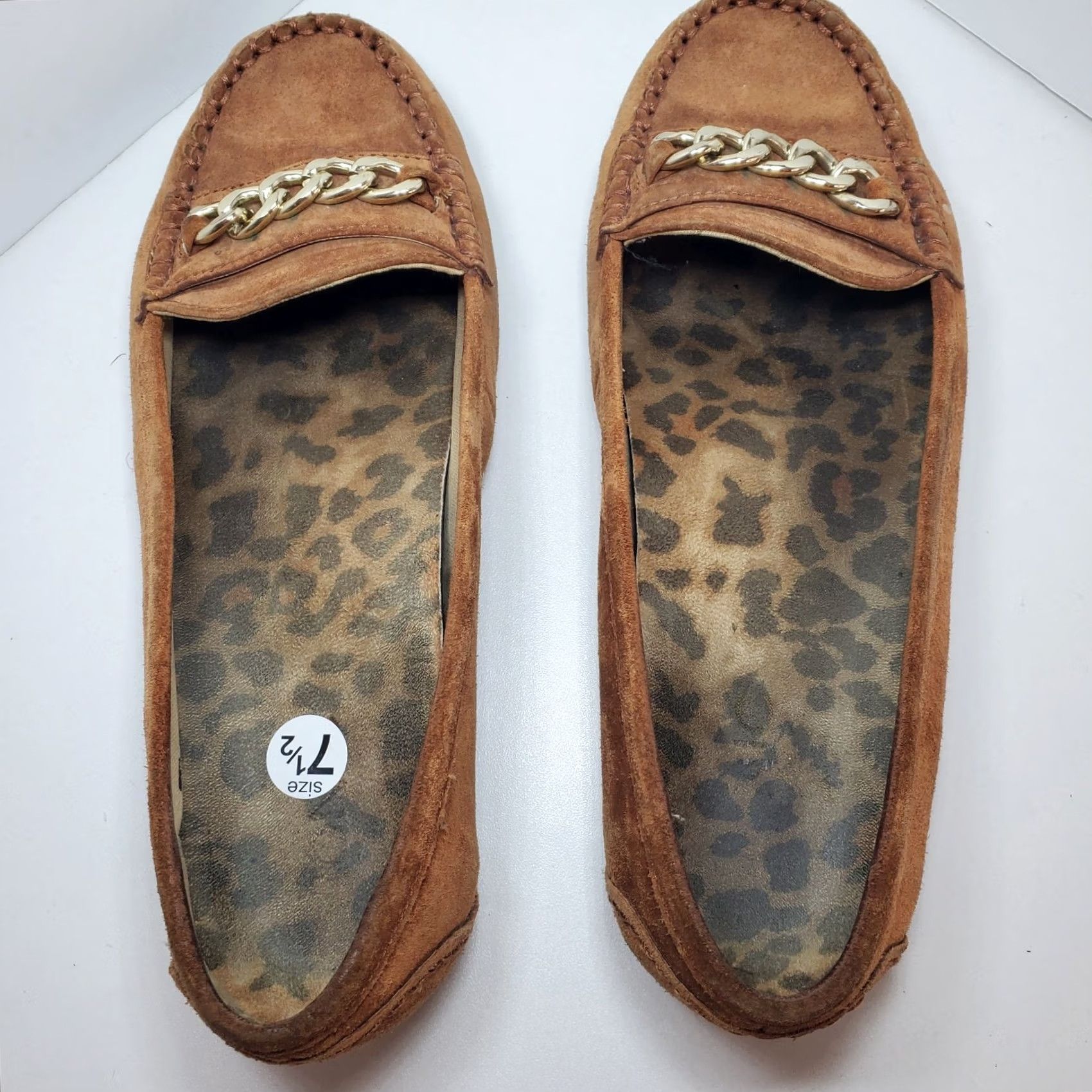 Vionic Vionic Loafer Womens Brown Mesa Cognac Suede Leather Mocassin Gold Chain Size US 8 / IT 38 - 6 Thumbnail