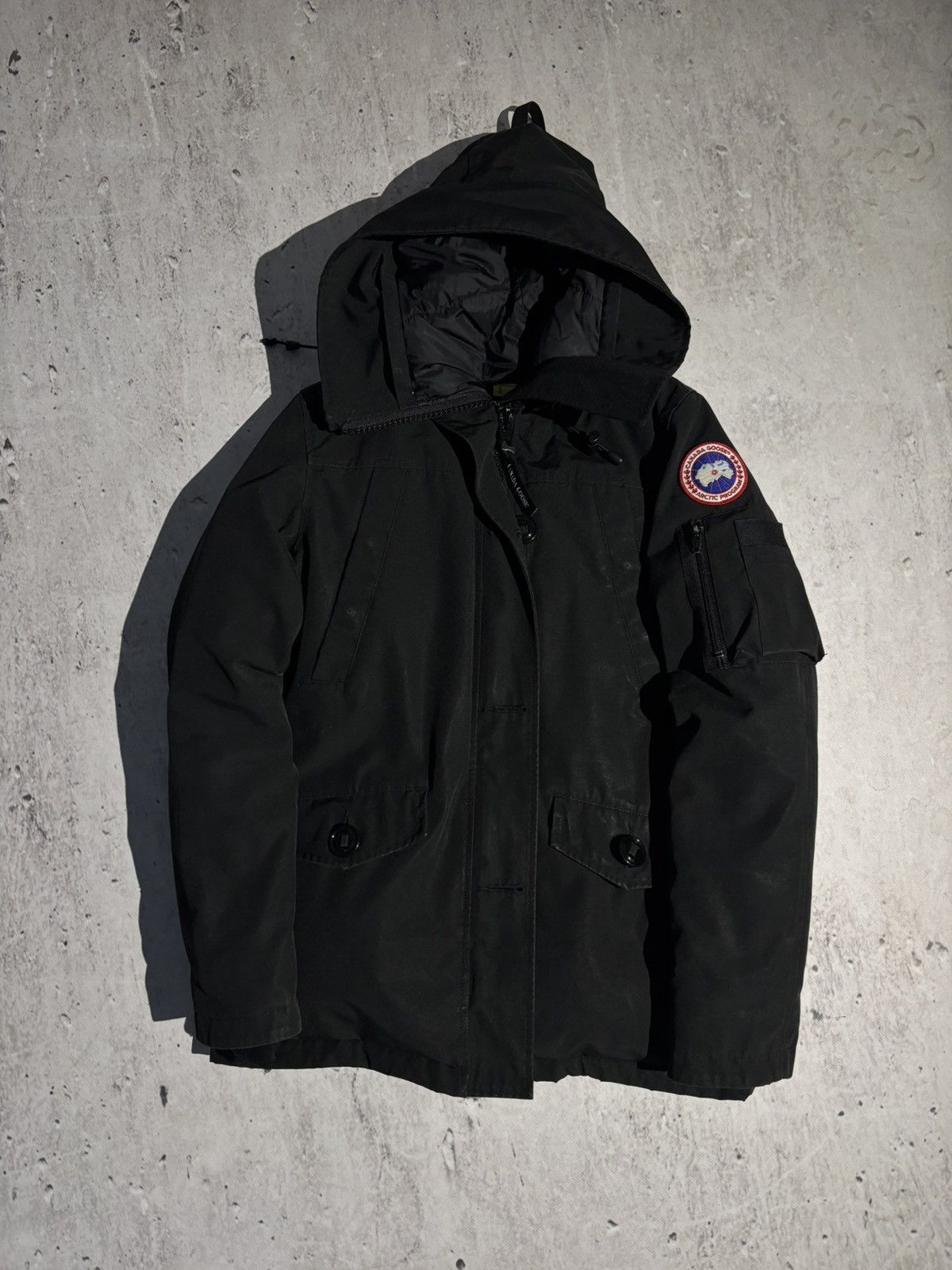 Canada Goose Arctic Parka Canada Goose Montebello Black Fur Gorpcore Size US M / EU 48-50 / 2 - 1 Thumbnail