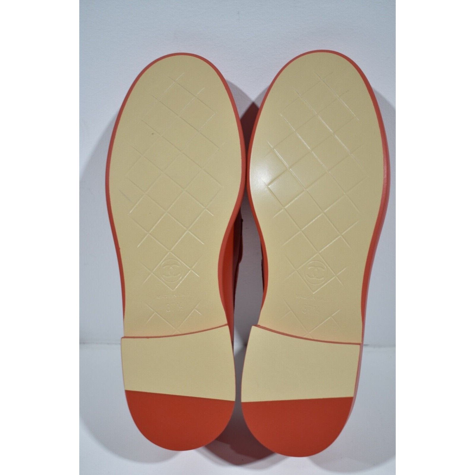 Chanel 22P Quilted Flap Turnlock CC Mule Slip Flat Loafer 37.5 Size US 7.5 / IT 37.5 - 12 Thumbnail