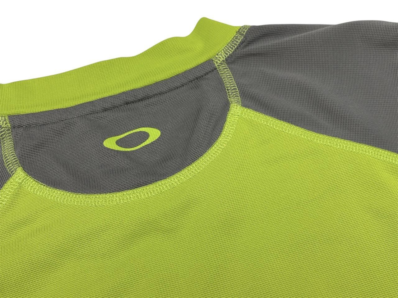 Oakley × Vintage Oakley Long Sleeve logo Size US M / EU 48-50 / 2 - 7 Thumbnail