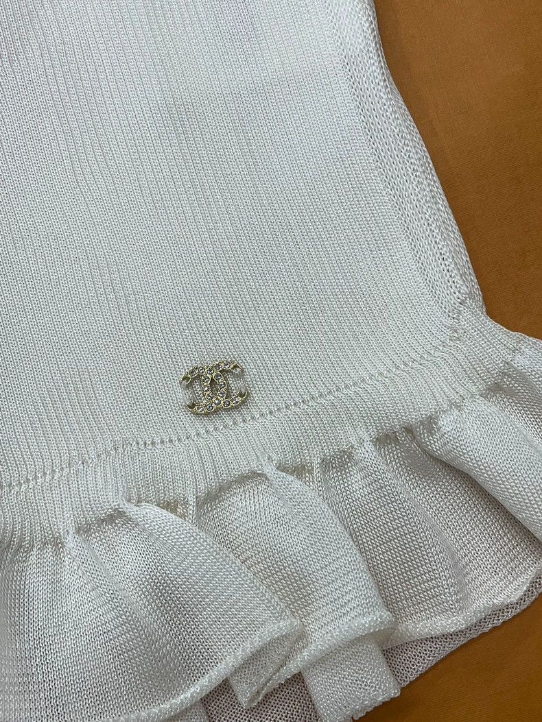 Chanel Chanel White knitted lace sleeveless vest Size XS / US 0-2 / IT 36-38 - 2 Thumbnail