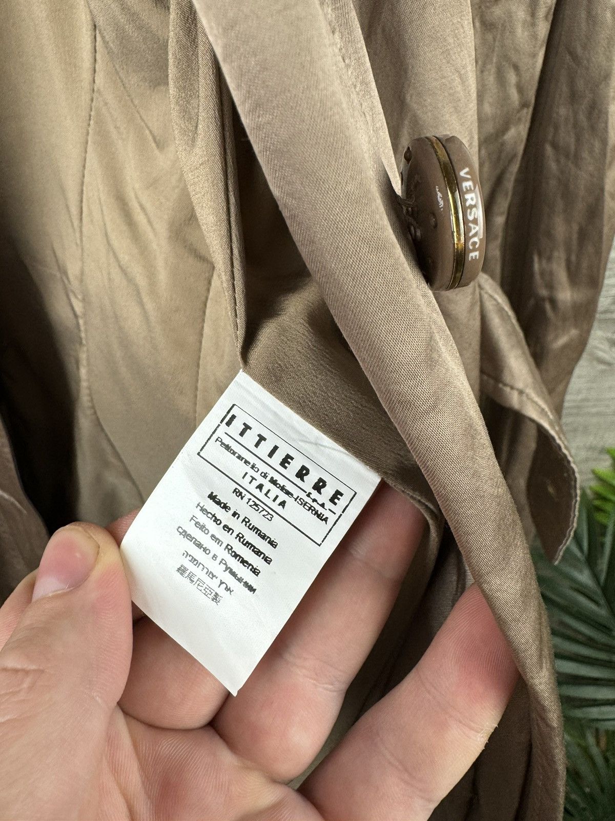 Designer × Versace Versace woman Trench Luxury size L Size L / US 10 / IT 46 - 13 Thumbnail