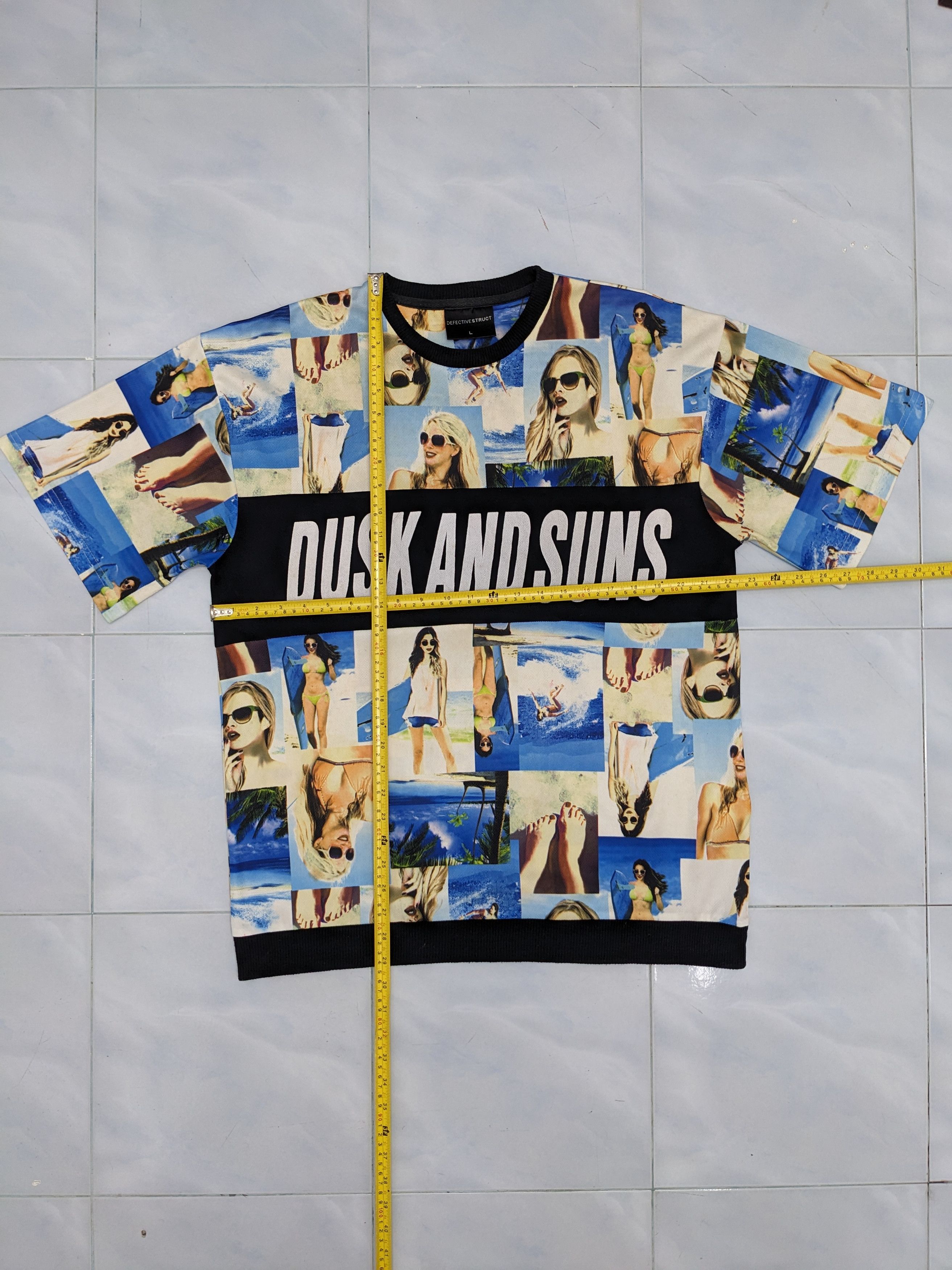 Japanese Brand JAPANESE BRAND DEFECTIVE STRUCT DESIGN TSHIRT Size US L / EU 52-54 / 3 - 7 Thumbnail