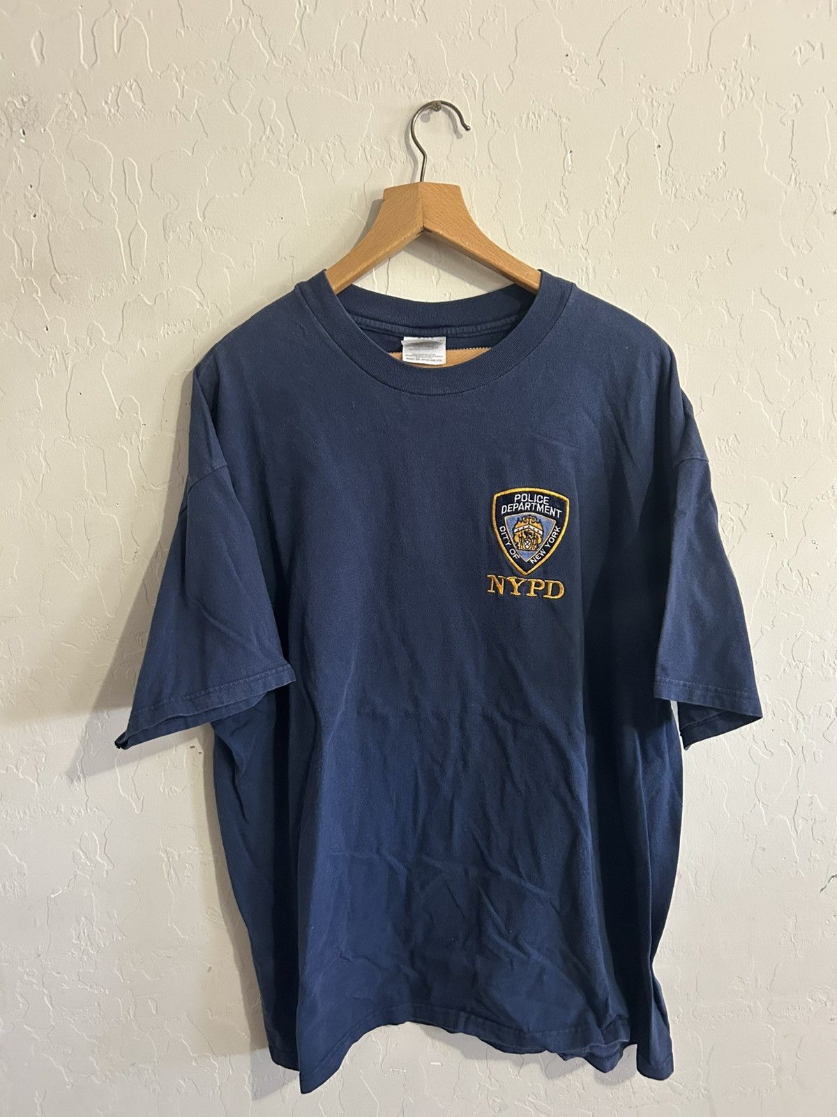 Vintage Vintage NYPD Shirt Size XXL Size US XXL / EU 58 / 5 - 1 Thumbnail