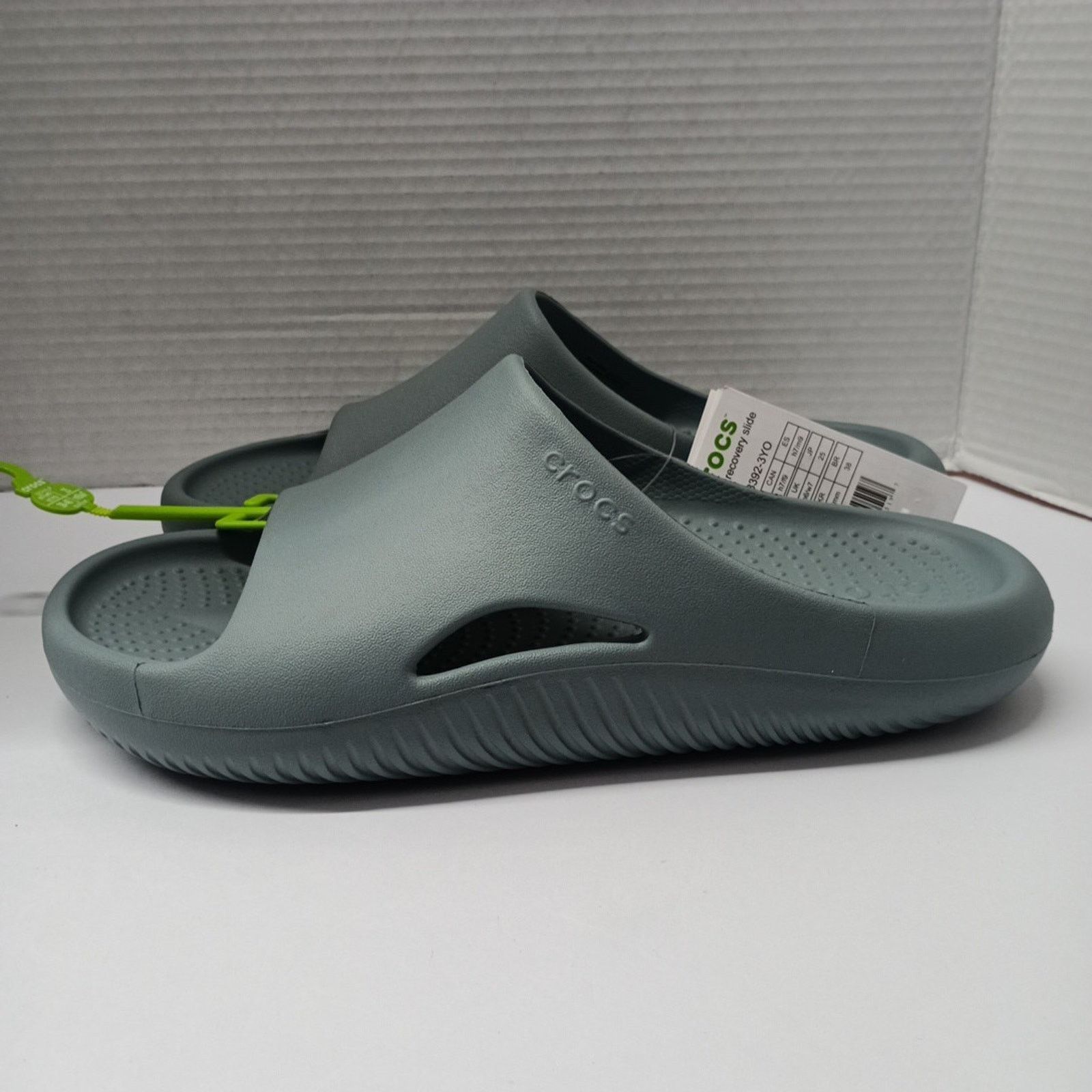 Crocs Crocs Mellow Recovery Slides Green Men’s Size 7 / Women’s 9 Size US 7 / EU 40 - 3 Thumbnail