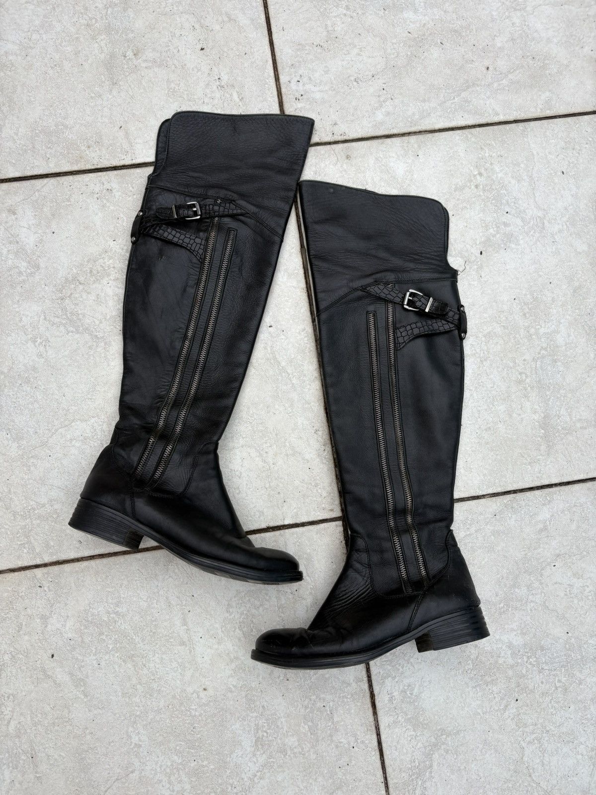 Vintage Italian leather boots Size US 6.5 / IT 36.5 - 4 Thumbnail