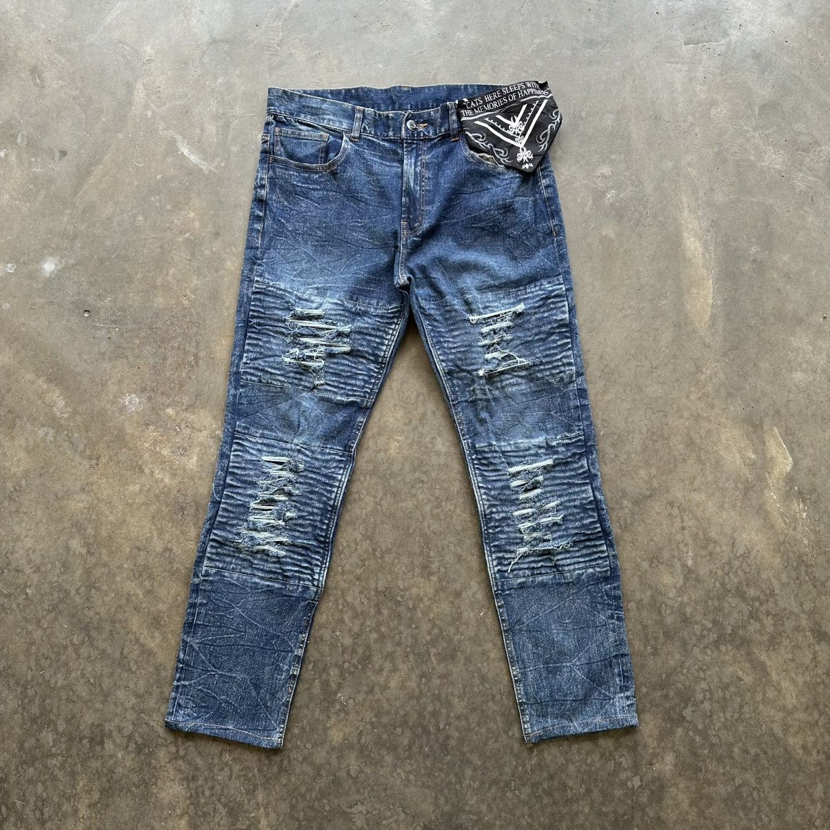 Japanese Brand Vintage Devilscats Distressed Denim Jean Pant W35 Size US 35 - 1 Thumbnail