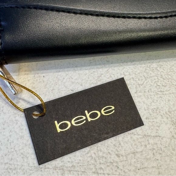 Bebe NWT BEBE MELENDY ZIP AROUND BLACK WALLET Size ONE SIZE - 2 Thumbnail