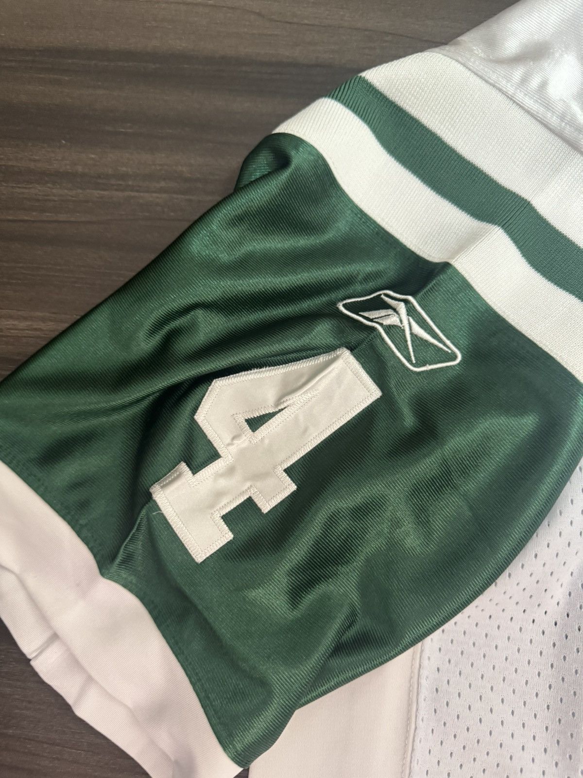 Reebok New York Jets Brett Favre #4 NFL Away Stitched Jersey Size US XL / EU 56 / 4 - 6 Thumbnail