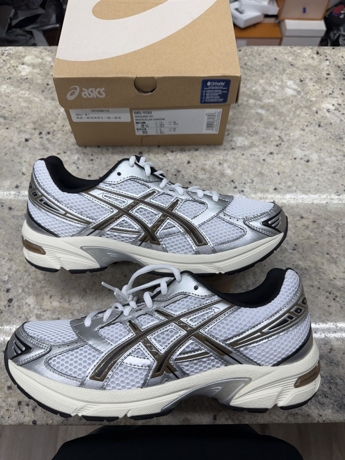 ASIC White/Clay Brown 1130s