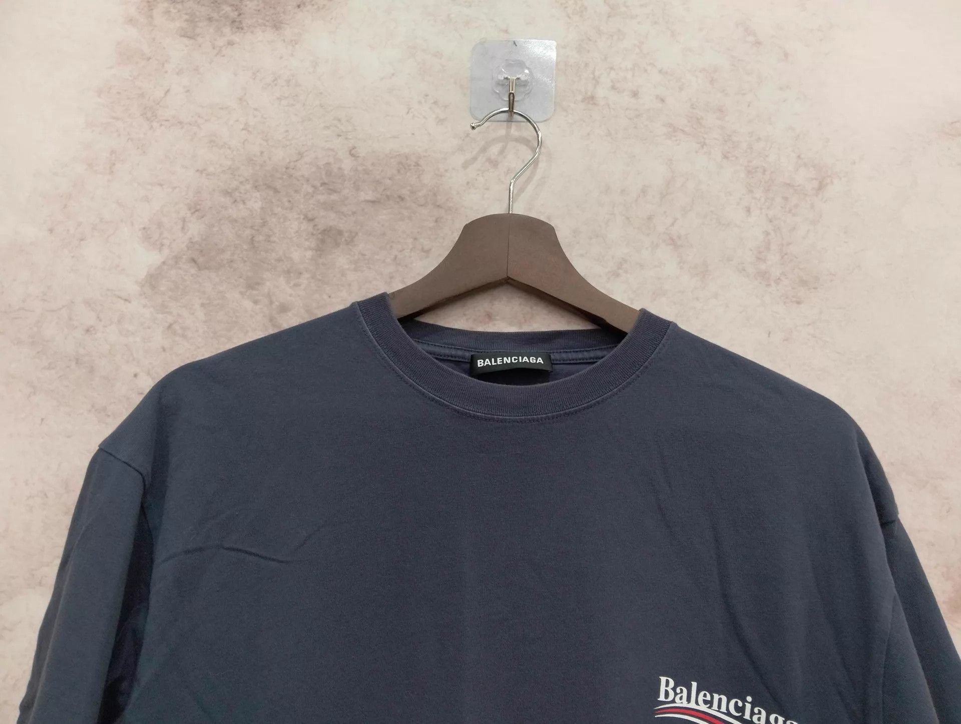 Balenciaga Balenciaga Coke Short Sleeve T-shirt XXS Size US XXS / EU 40 - 5 Thumbnail