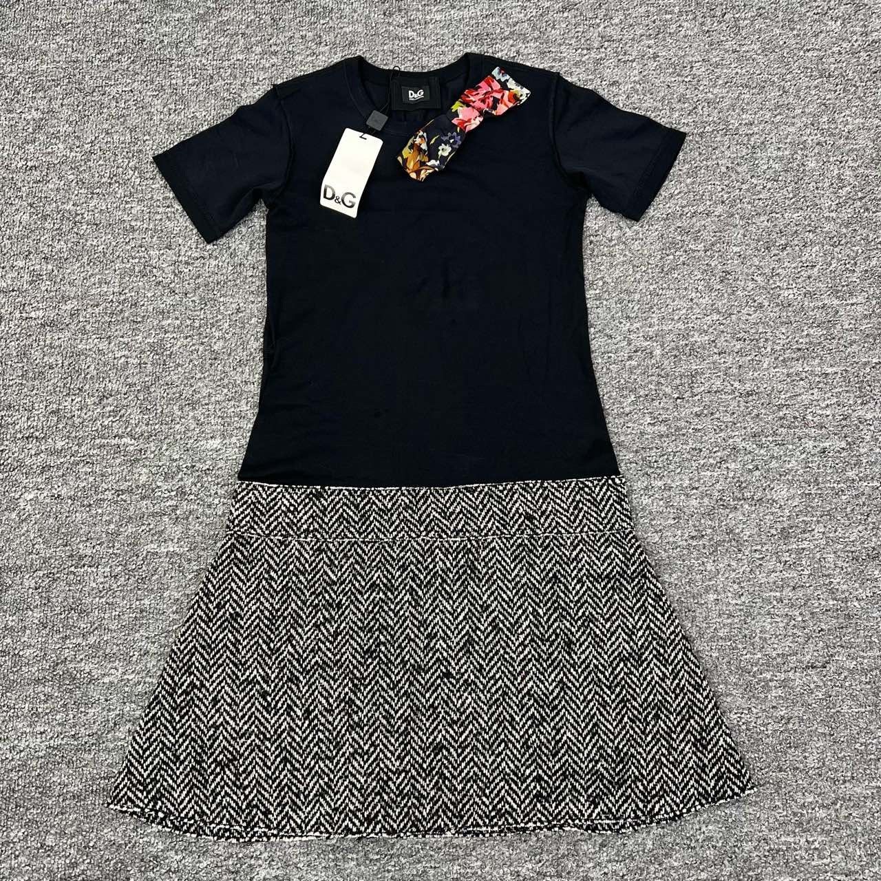 Dolce & Gabbana Dolce&Gabbana Bow Short-Sleeve Dress Size XS / US 0-2 / IT 36-38 - 1 Thumbnail