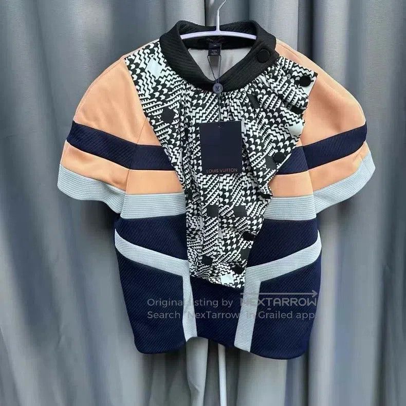 Louis Vuitton Louis Vuitton Heavy duty ruched short sleeve Size XS / US 0-2 / IT 36-38 - 1 Thumbnail