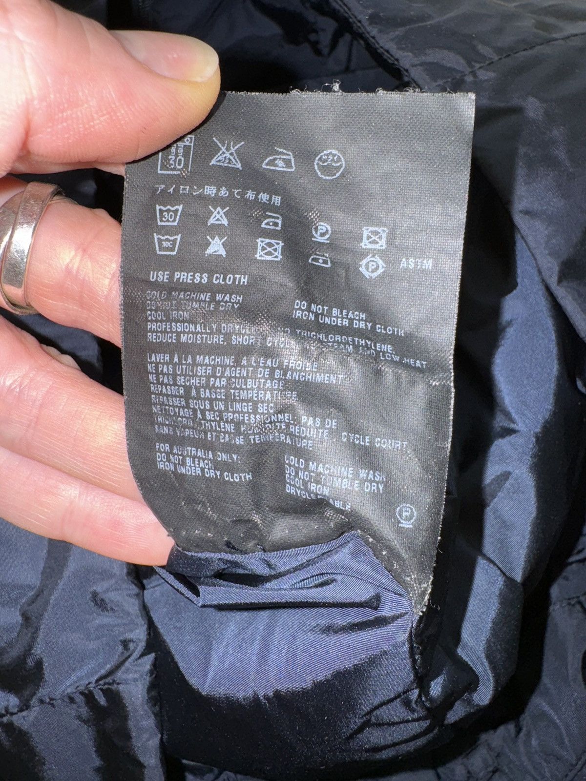 Prada Stunning rare archive vintage prada skirt Size 28" / US 6 / IT 42 - 8 Thumbnail