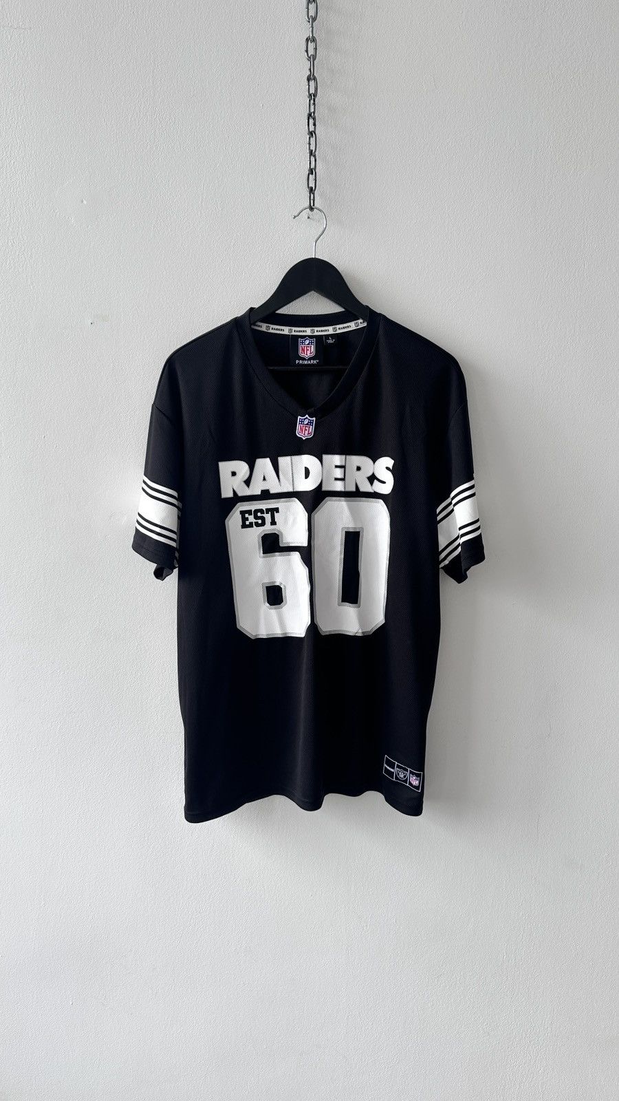 Primark Las Vegas Raiders NFL Primark V-Neck Jersey Shirt Gorpcore Size US L / EU 52-54 / 3 - 1 Thumbnail