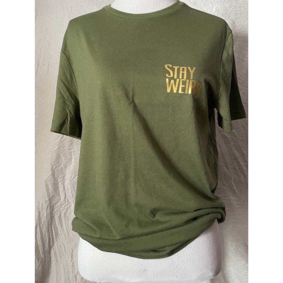 Other “Stay Weird”, Olive Green, Custom, Casual Crew Neck Tee Size US S / EU 44-46 / 1 - 4 Thumbnail
