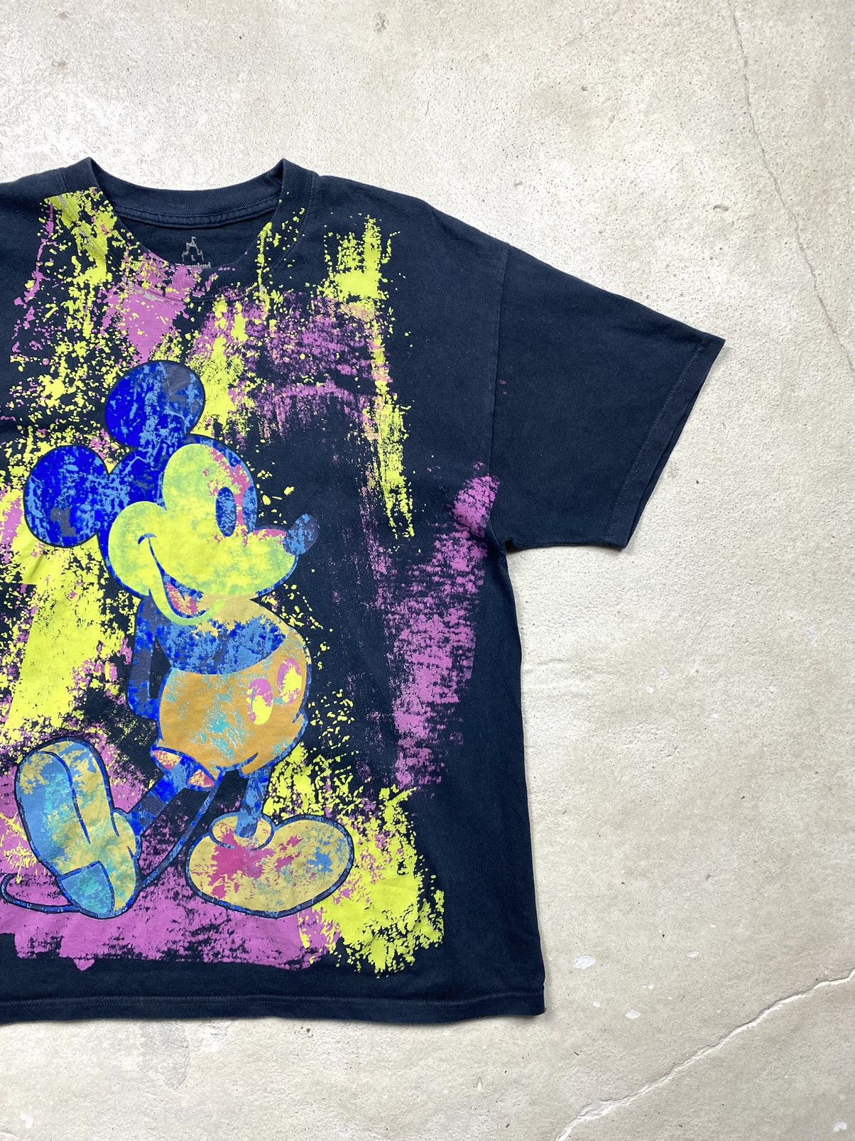 Disney Vintage 00’s Mickey Mouse Disnay Full Print T Shirt Velour Size US L / EU 52-54 / 3 - 3 Thumbnail