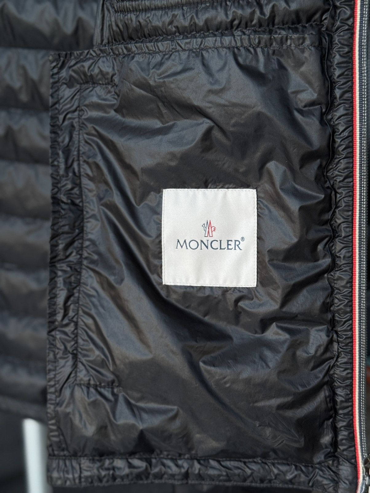 Moncler Moncler Douret Giubbotto Down Jacket Poliamide Size US S / EU 44-46 / 1 - 12 Thumbnail