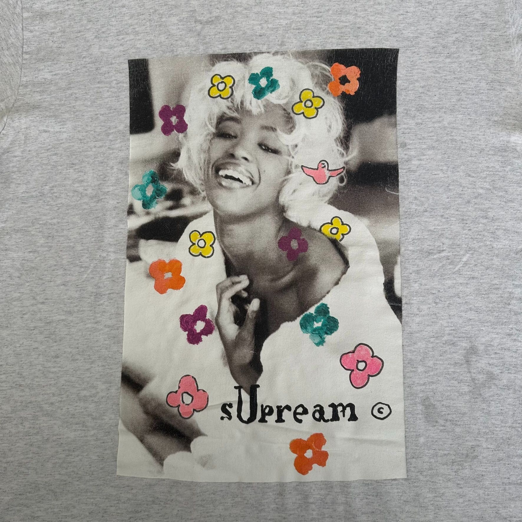 Supreme Supreme Naomi T-Shirt Ash Gray SS20 Floral Streetwear Skater Size US L / EU 52-54 / 3 - 2 Thumbnail