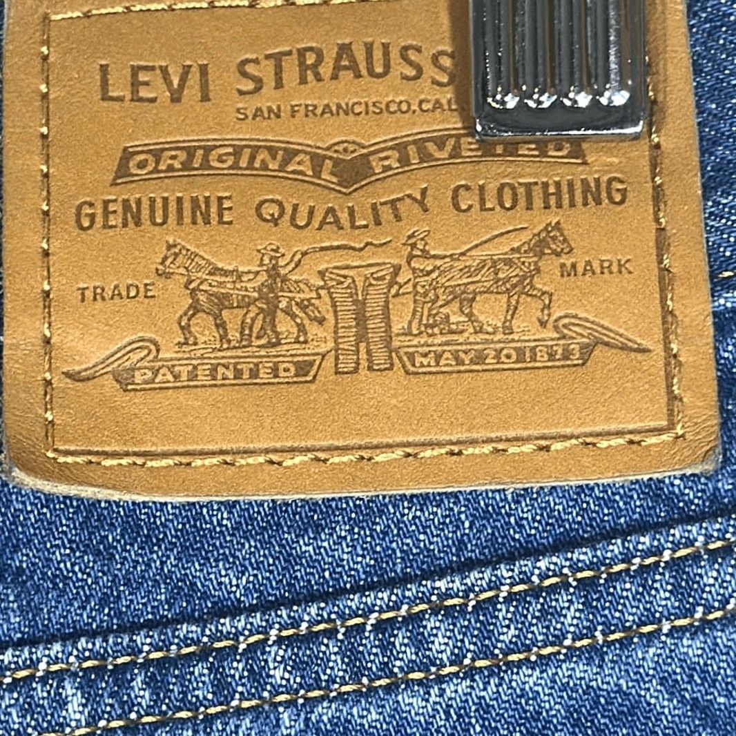 Levi's LEVIS Wedgie Jeans Womens 26 Blue High Rise Button Fly Denim Pants Jeans Distressed Hem Tapered Womens Blue 26 Levi's Size 26" / US 2 / IT 38 - 6 Thumbnail
