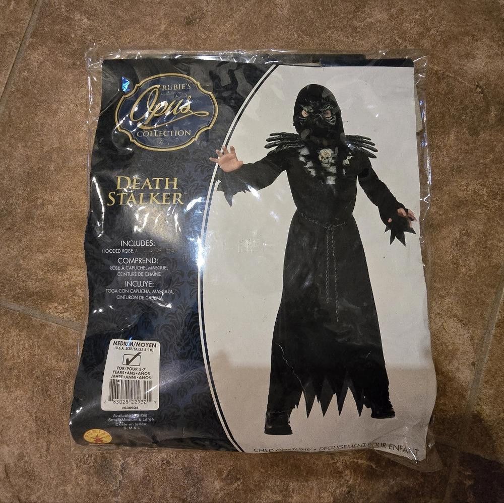 Designer Death Stalker Young Adult Costume Size ONE SIZE - 3 Thumbnail