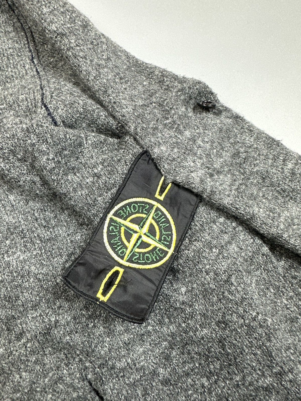 Vintage Gray Fullzip Wool Knitwear Stone Island Size US L / EU 52-54 / 3 - 3 Thumbnail