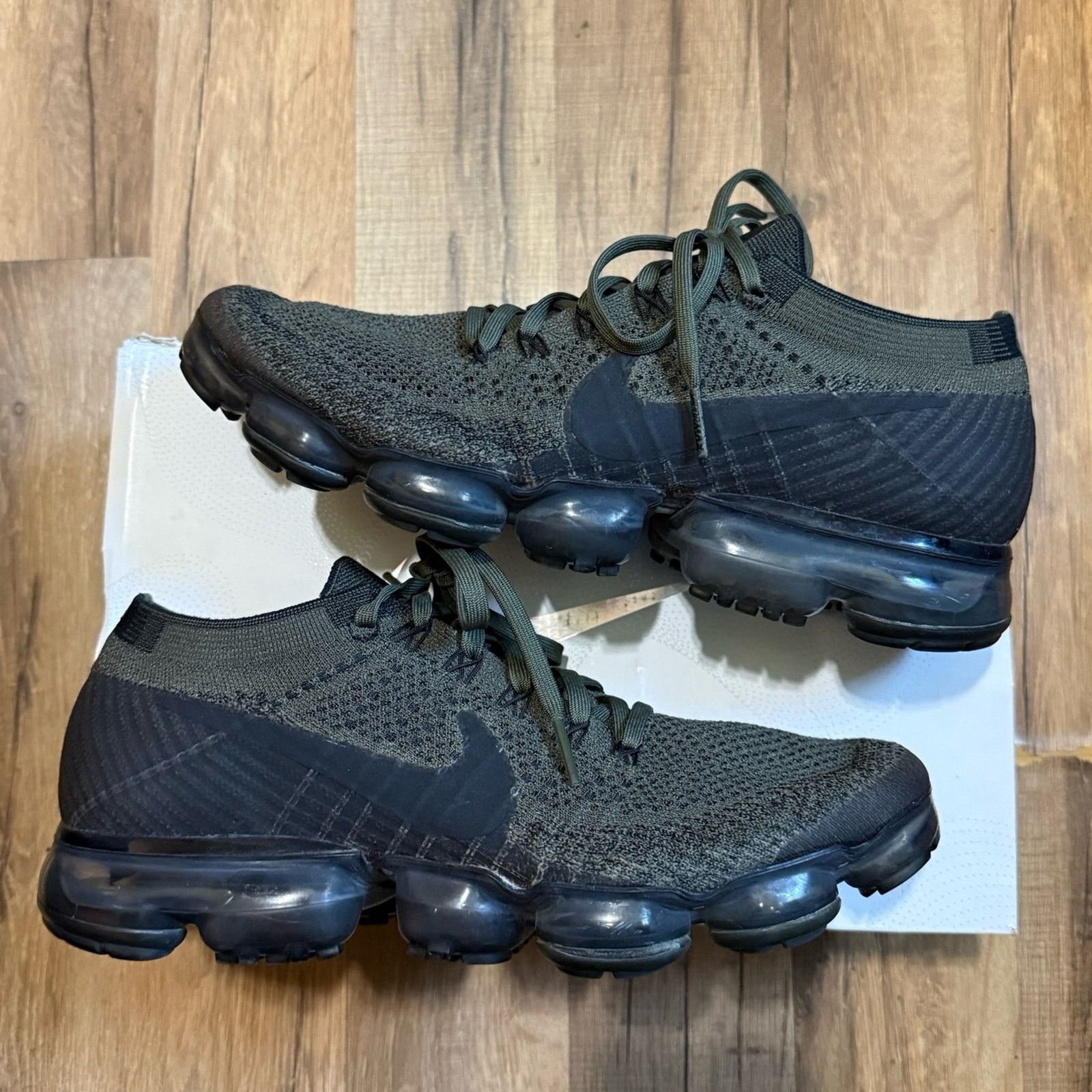 Nike 2017 Nike Air Vapormax Flyknit Cargo Khaki Size US 9.5 / EU 42-43 - 1 Thumbnail