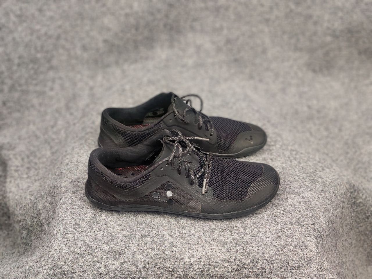Vivobarefoot Vivobarefoot Primus Lite III Trail Logo Running Sneakers Size US 6 / EU 39 - 3 Thumbnail