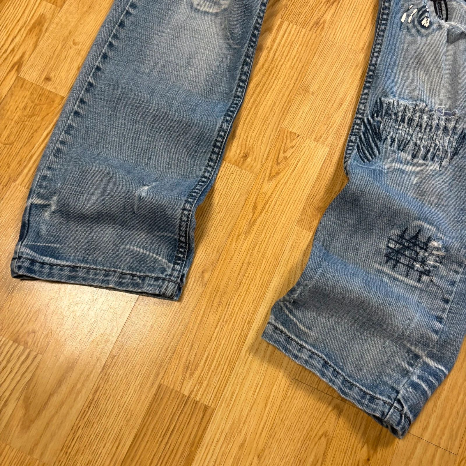 Japanese Brand K&M Dragon Embroidered Distressed Jeans Y2K Size US 31 - 4 Thumbnail