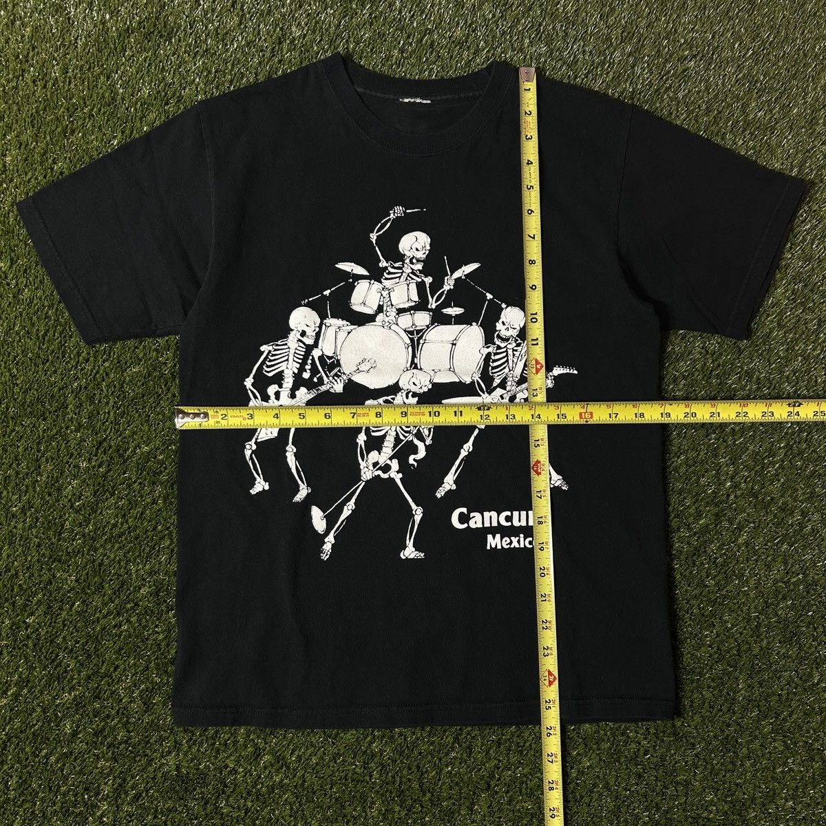 Other Vintage Cancun Mexico Skeleton Band Graphic T-shirt Size US M / EU 48-50 / 2 - 4 Thumbnail