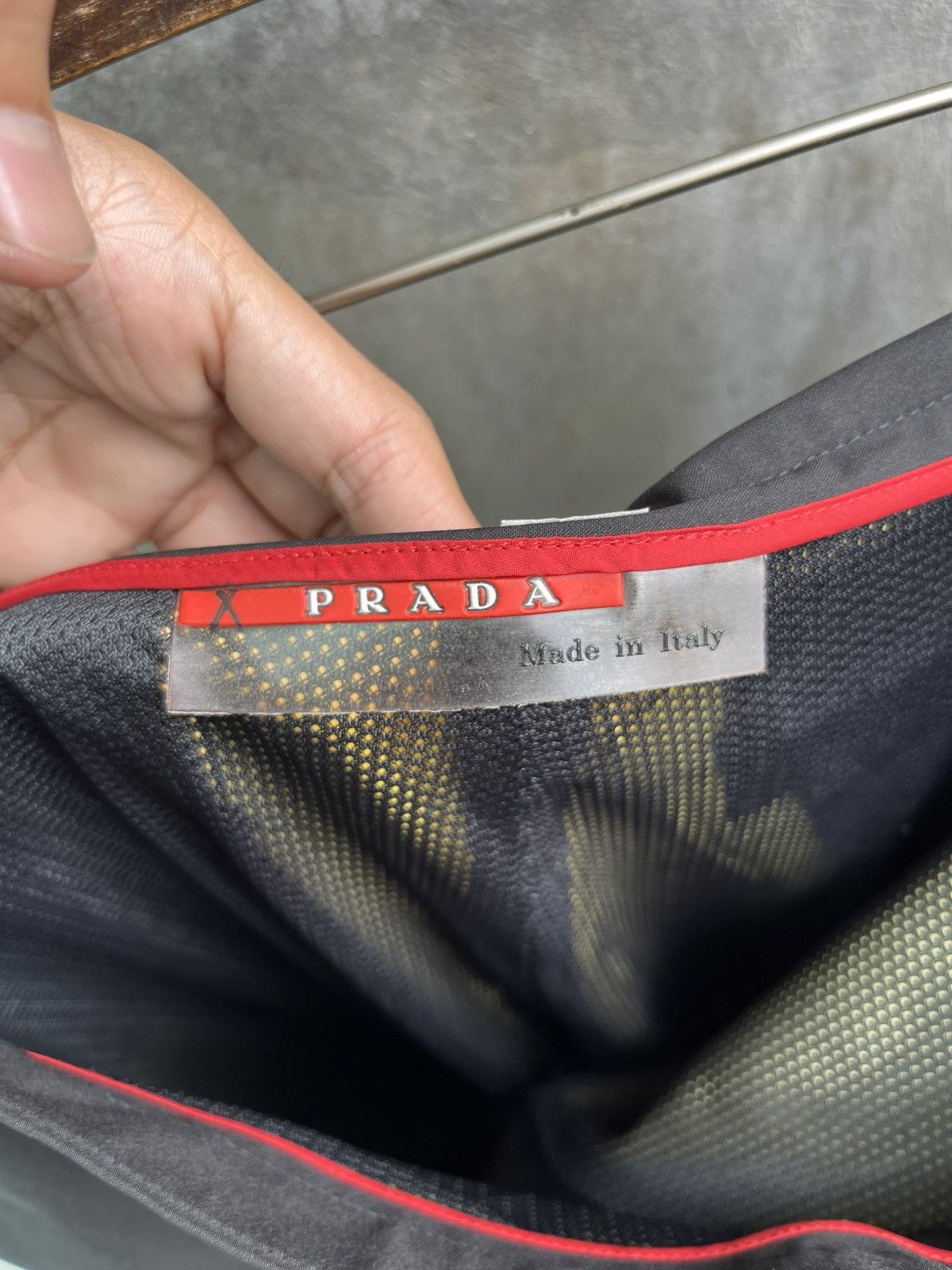Prada Red Tab Cropped Trouser Size US 30 / EU 46 - 7 Thumbnail