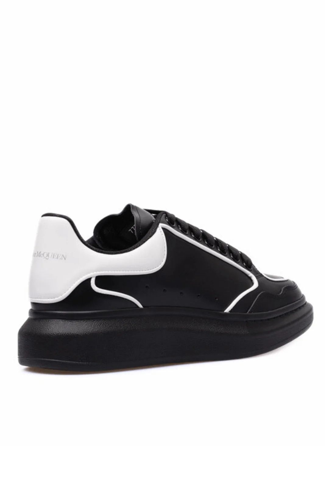 Alexander McQueen o1w1db10725 Oversized Sneaker in Black/White Size US 13 / EU 46 - 2 Thumbnail