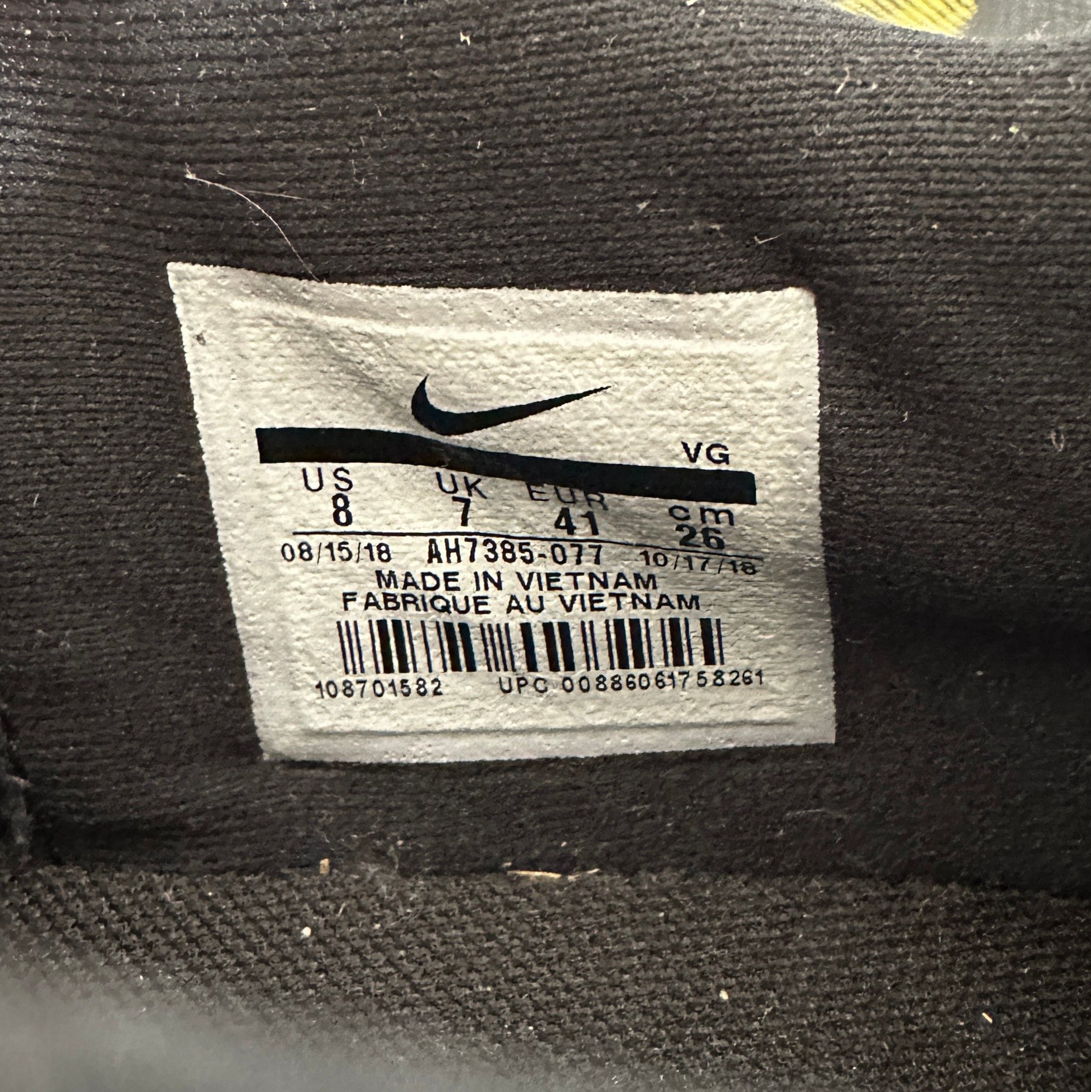Nike Nike Vapor 12 Club IC Men's Football Futsal Shoes Black Gold Size US 8 / EU 41 - 23 Thumbnail