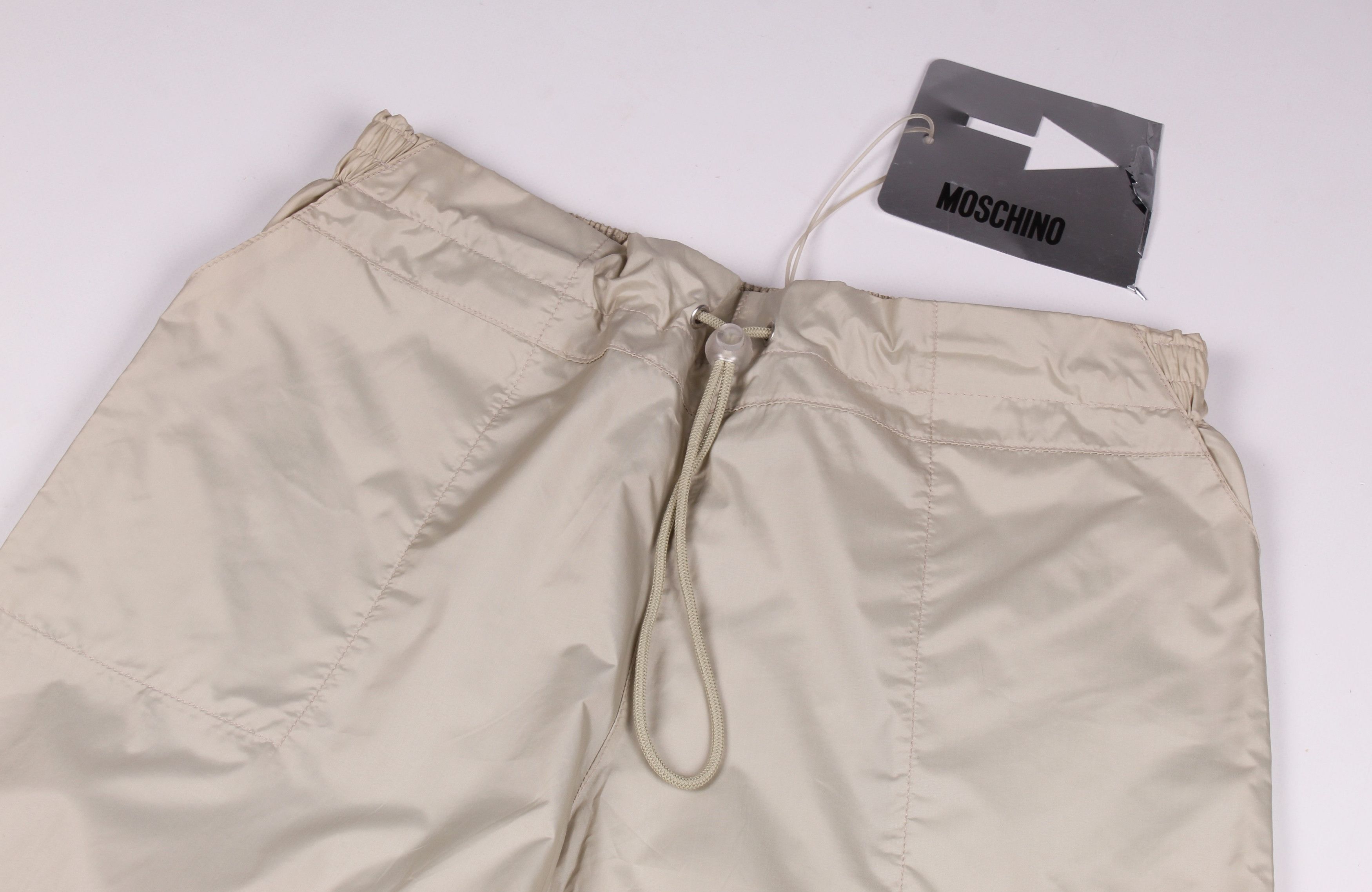 Moschino Vintage Moschino Nylon Light Combat Pants Size 28" / US 6 / IT 42 - 2 Thumbnail